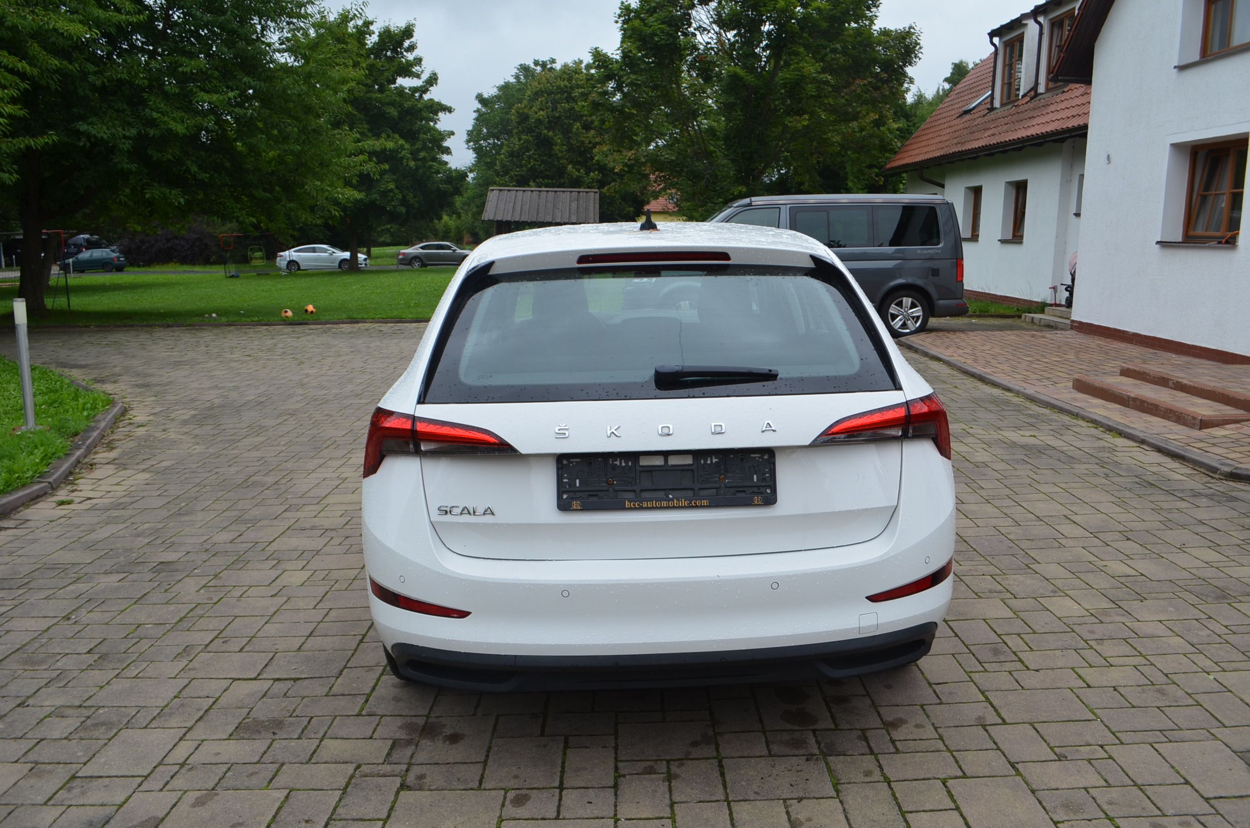 Škoda Scala, 1.0TSI*85KW*KLIMA*TEMPOMAT*TOP - fotka 6