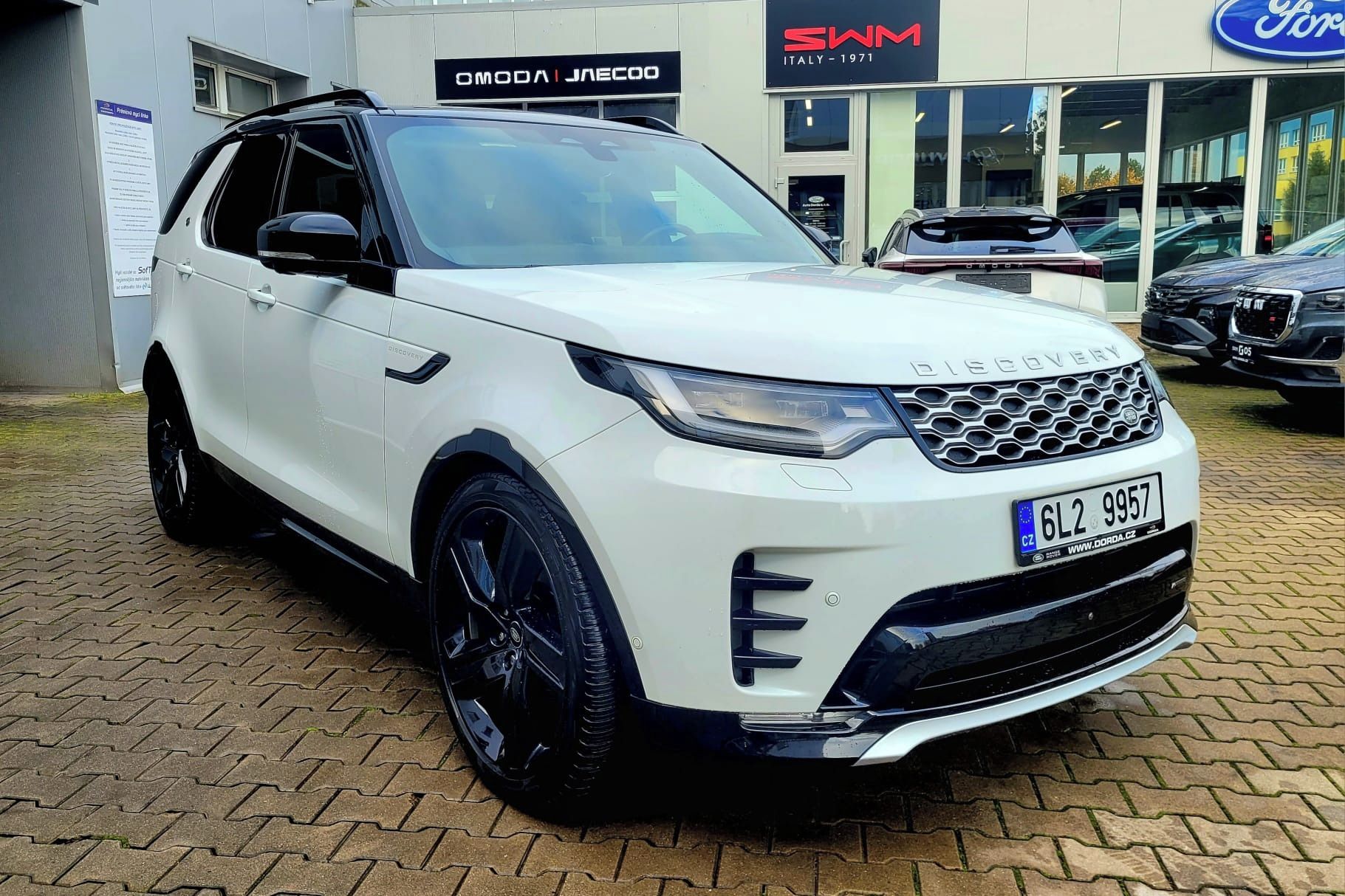 Land Rover Discovery, D300 METROPOLITAN