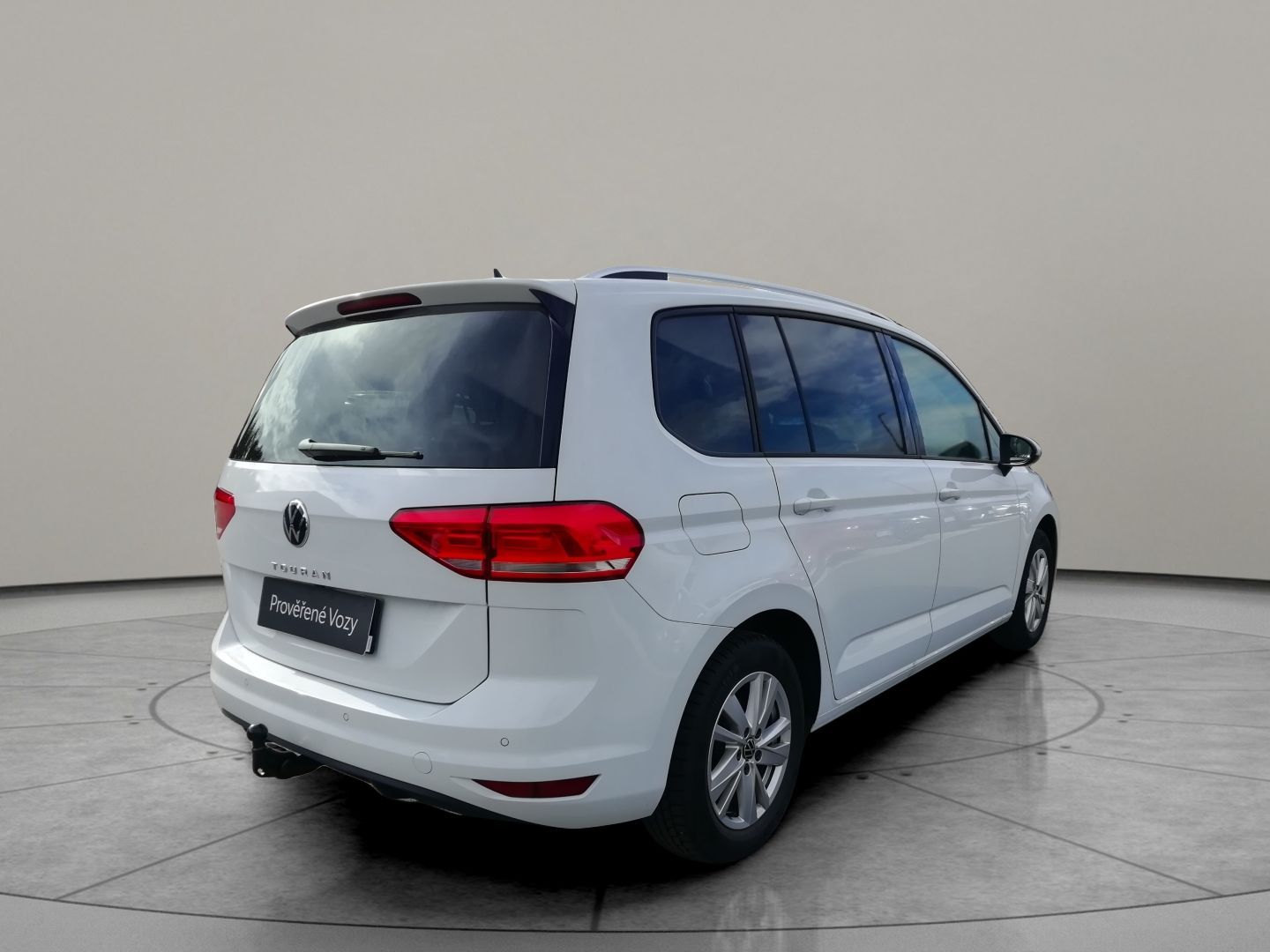 Volkswagen Touran, 1,5 110 kW DSG Comfort 7 míst - fotka 2