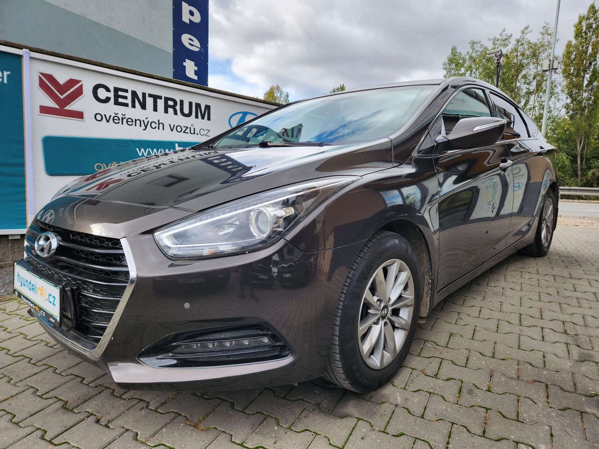 Hyundai i40, 1.7-NOVÁ SPOJKA-AUT.KLIMA - fotka 6
