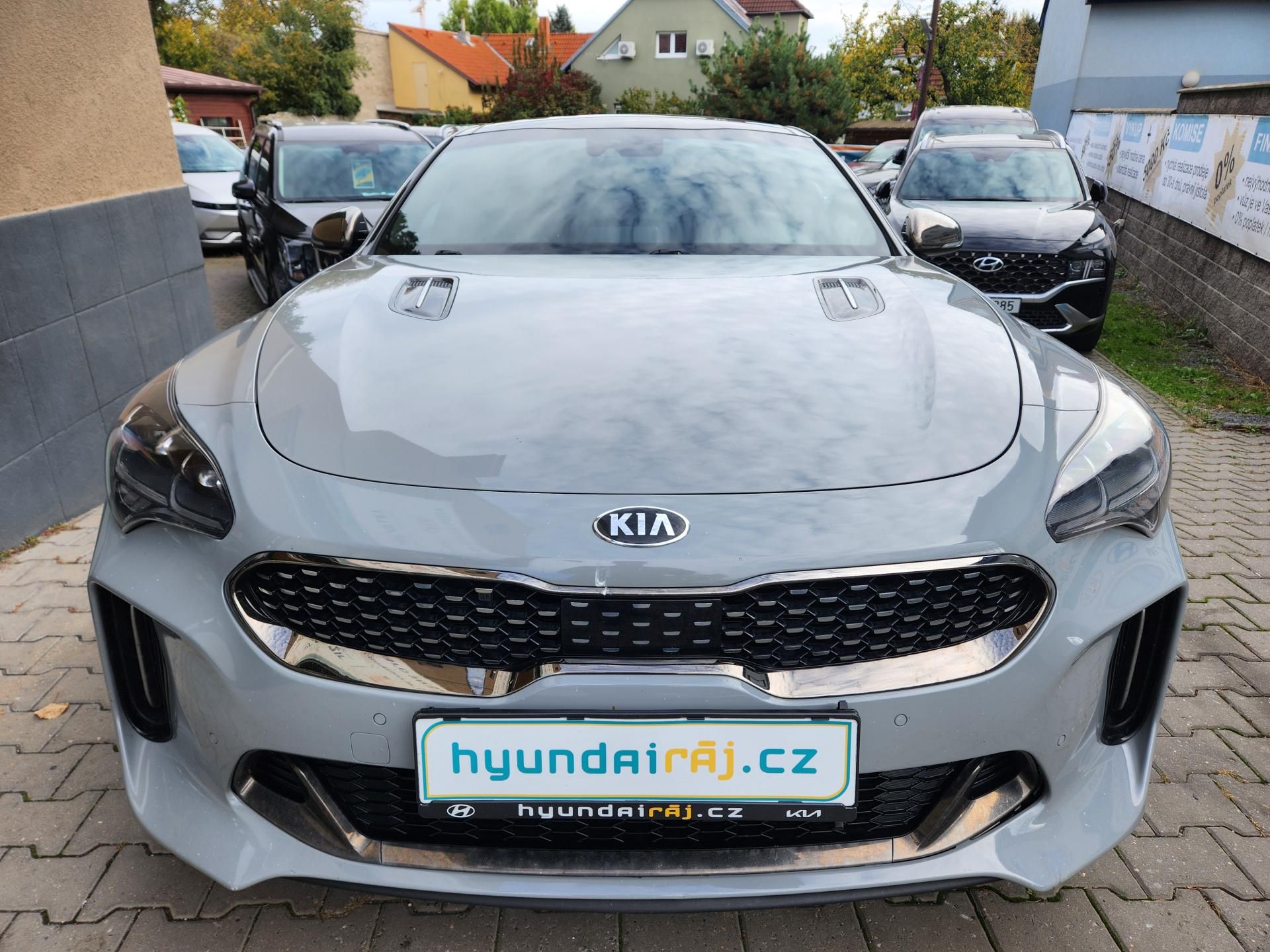 Kia Stinger, 3.3-GT-RED KŮŽE-AUTOMAT