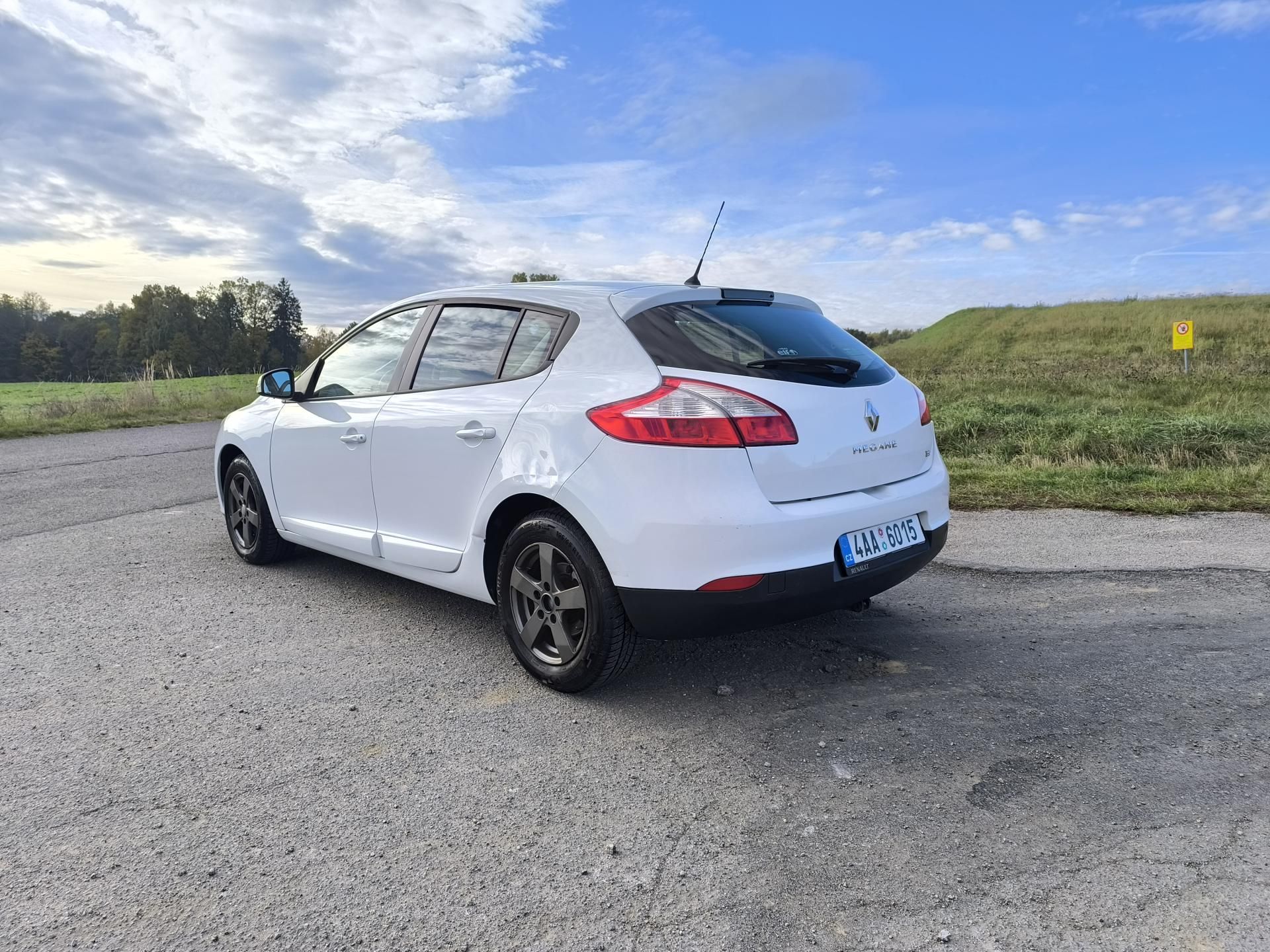 Renault Mégane, 1.2 DOLOŽENÉ KM - fotka 5