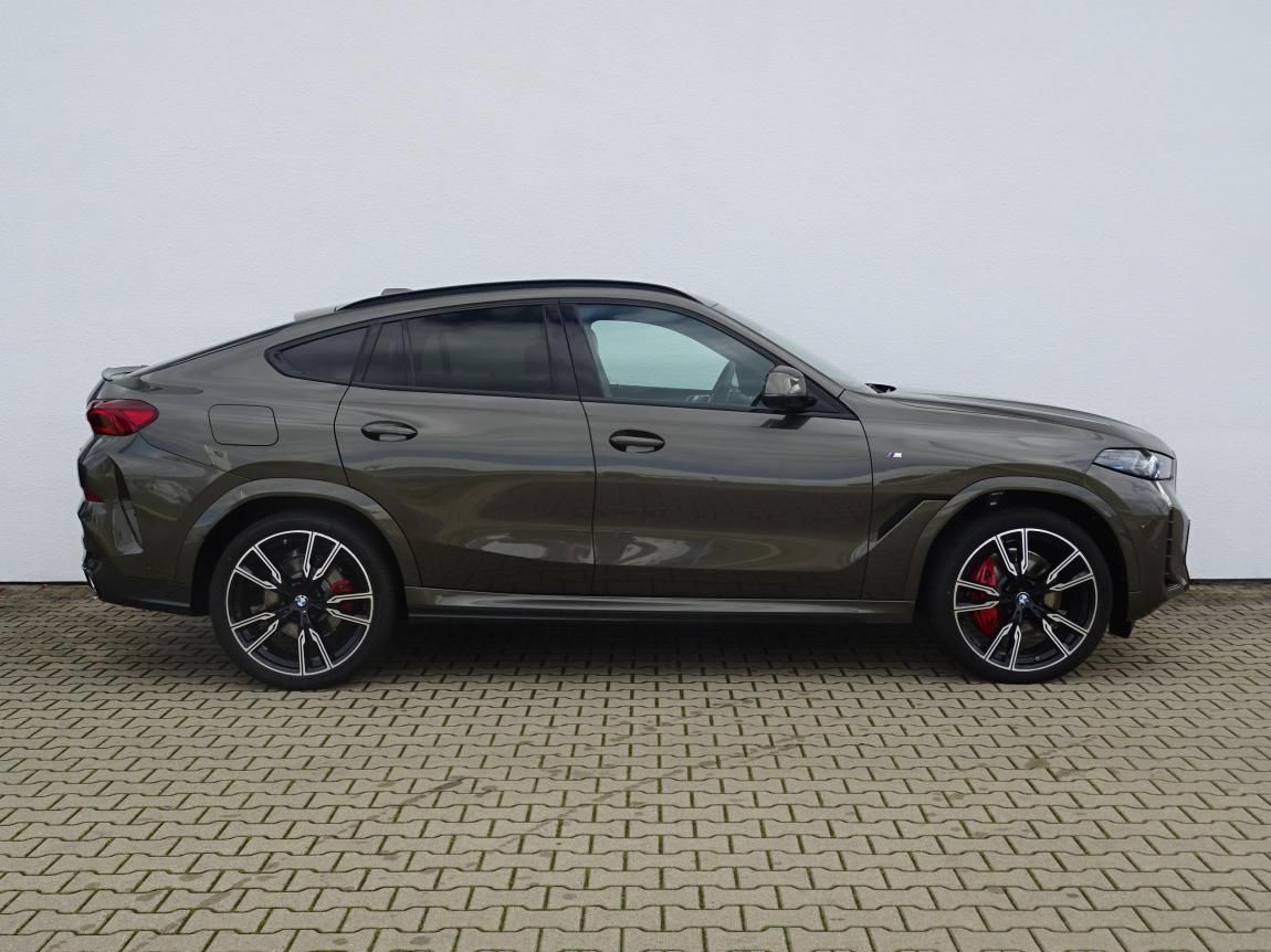 BMW X6, xDrive40d - fotka 3
