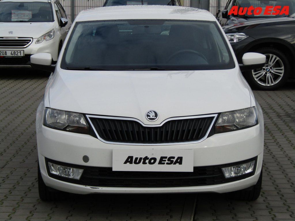 Škoda Rapid, 1.6 TDi,Sport,navi - fotka 2