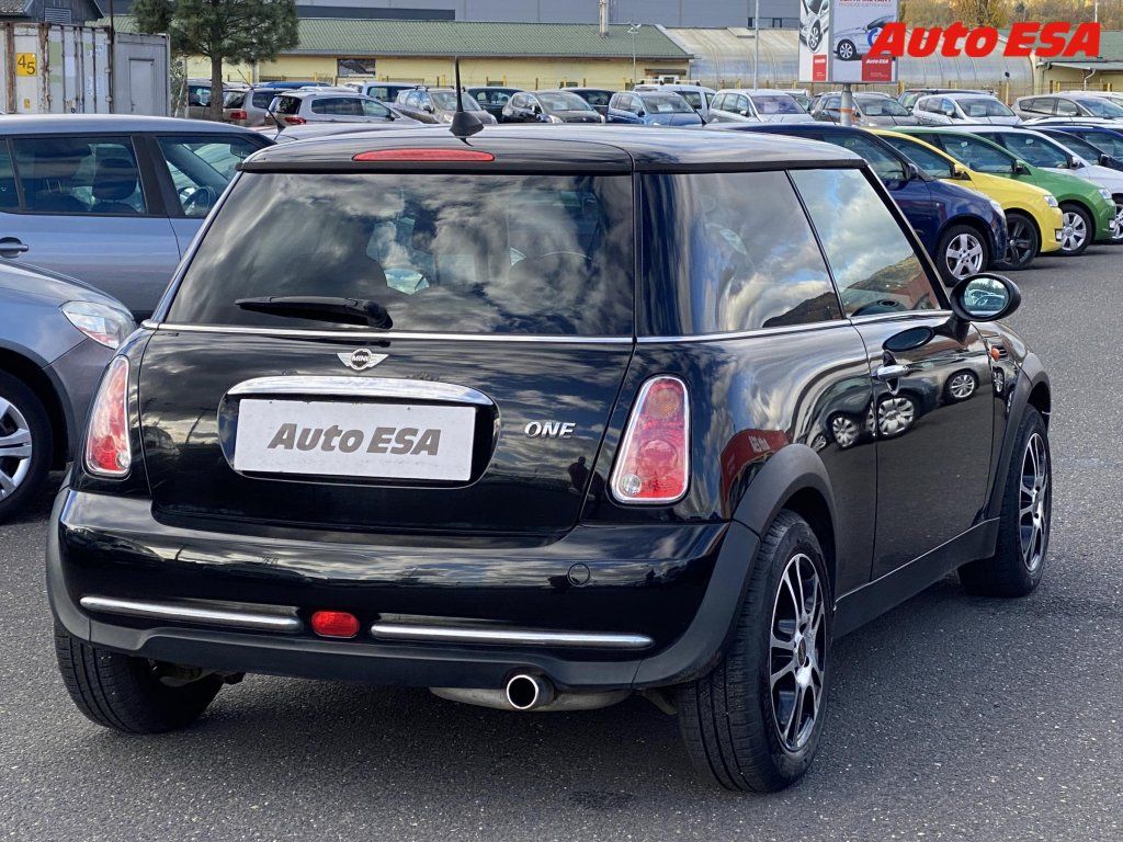 Mini One, 1.6,AC,výhřev sed - fotka 6