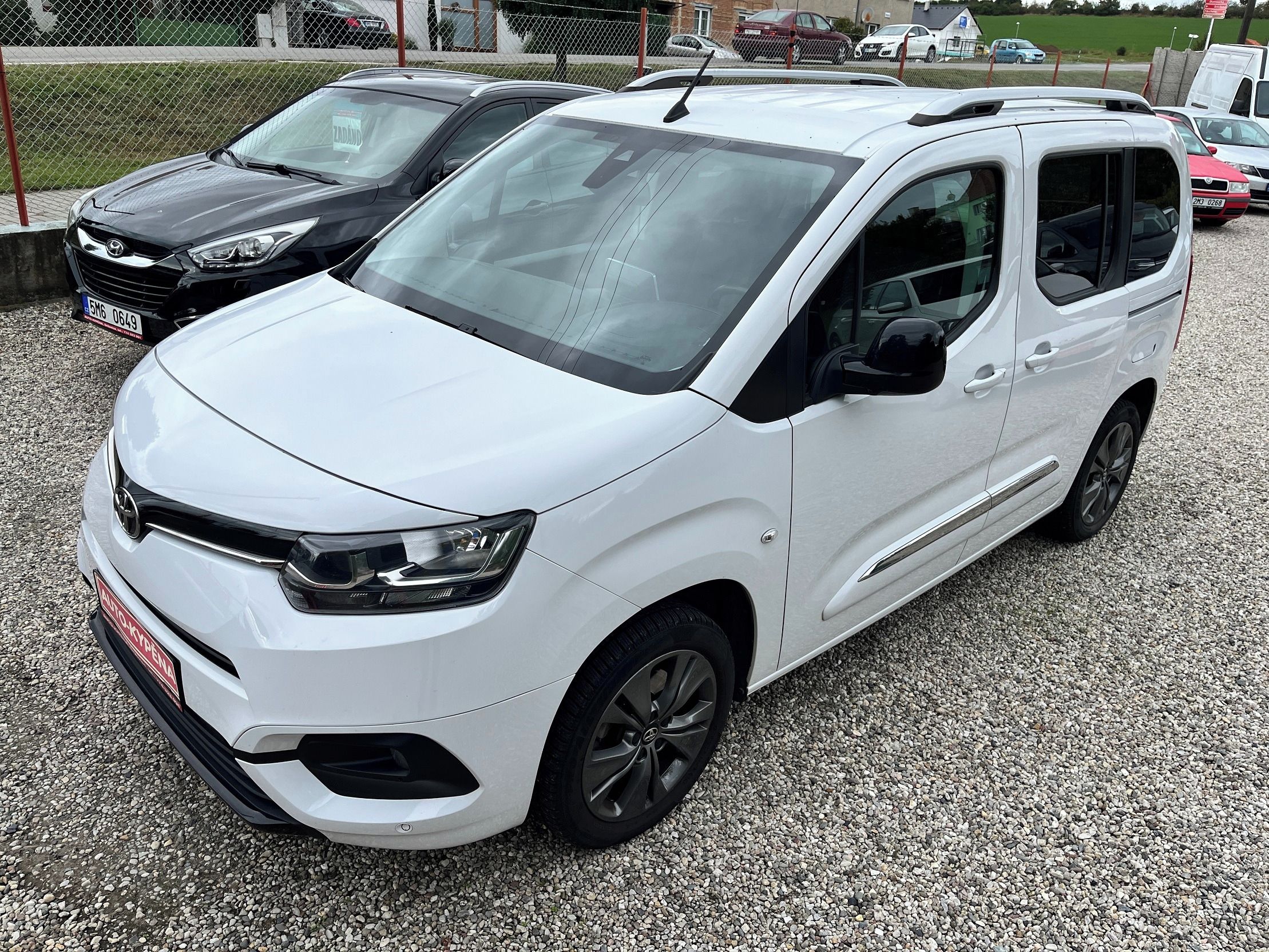Toyota Proace City Verso, 1.5D, 96kW, Automat, ČR - fotka 2