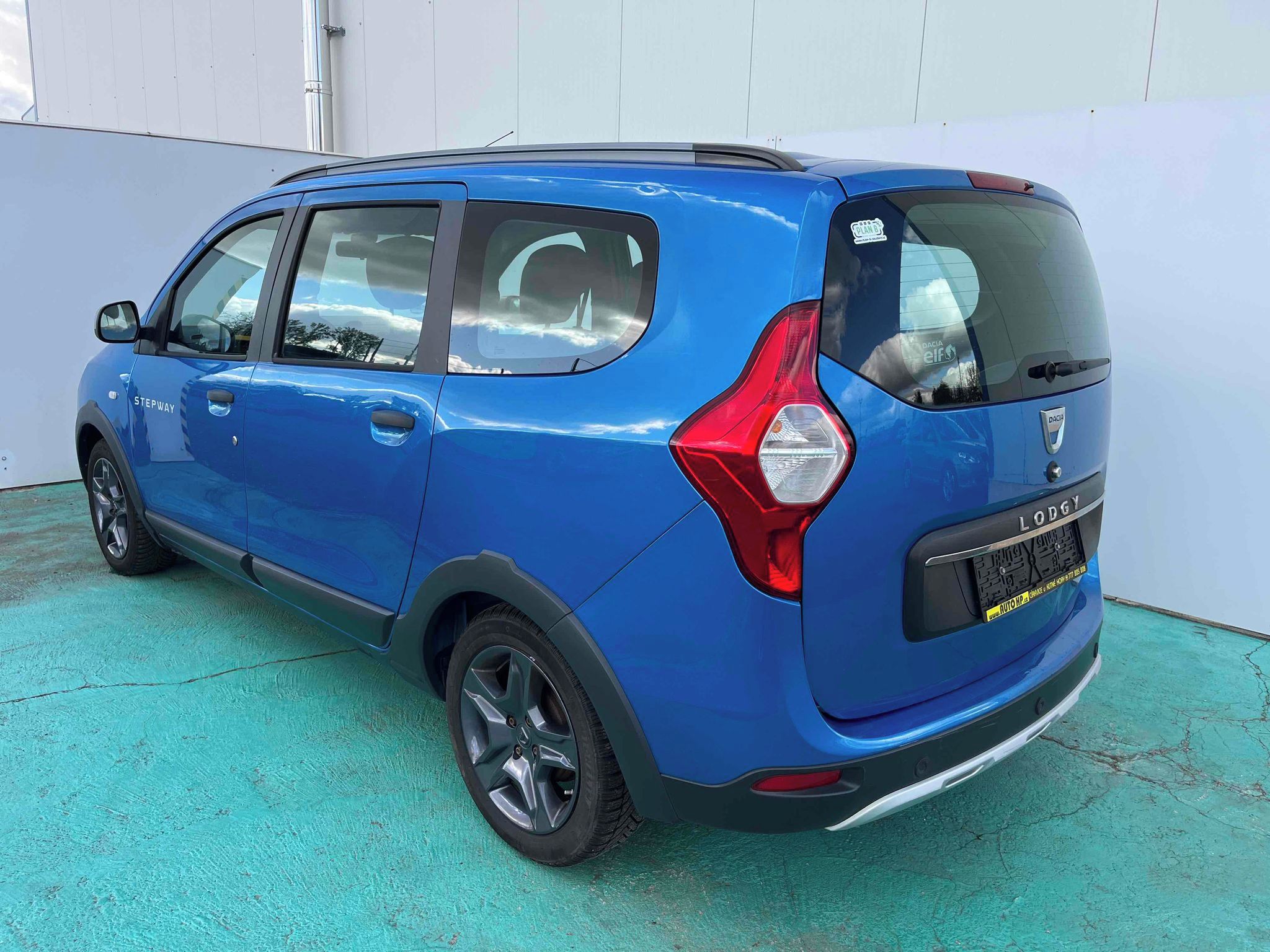 Dacia Lodgy, 1.2 TCe Stepway, Navi, Kamera - fotka 4