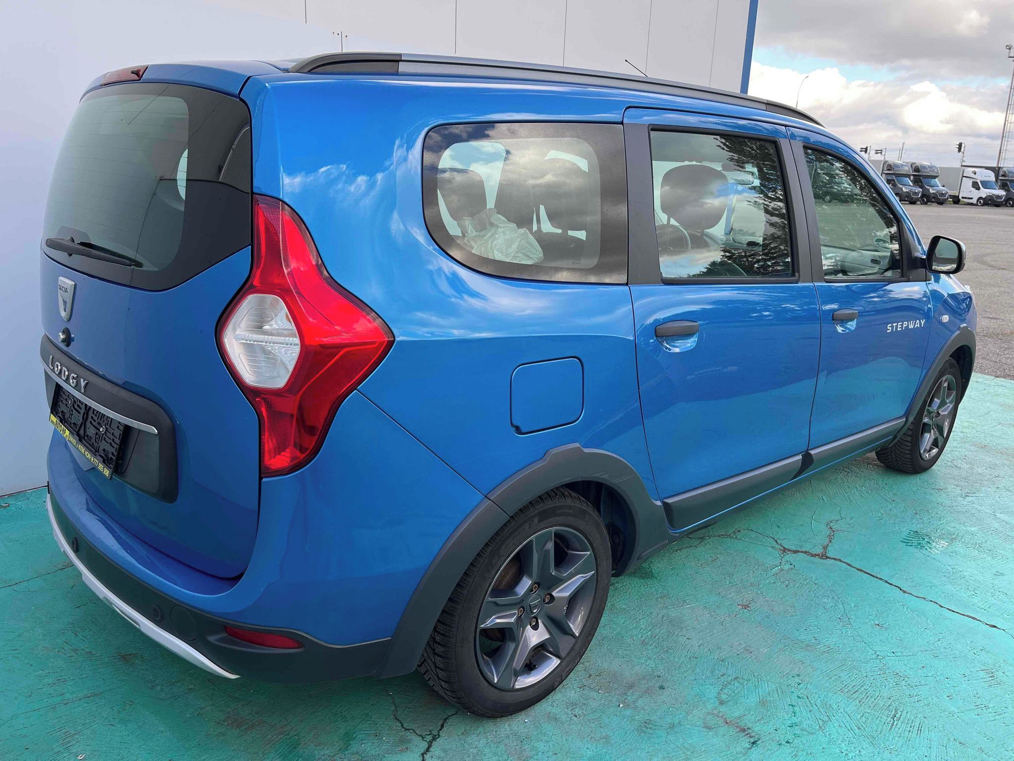 Dacia Lodgy, 1.2 TCe Stepway, Navi, Kamera - fotka 2