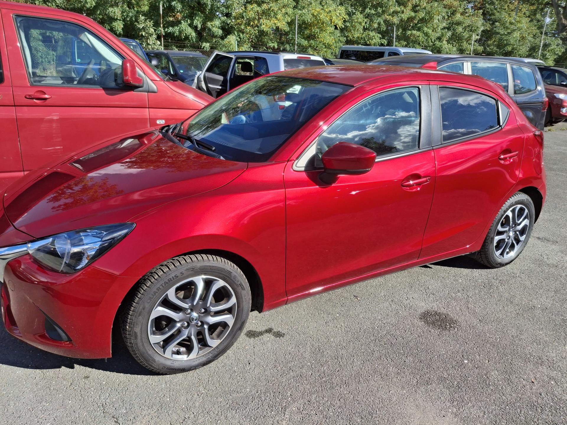Mazda 2, 1.5 benzin - fotka 4