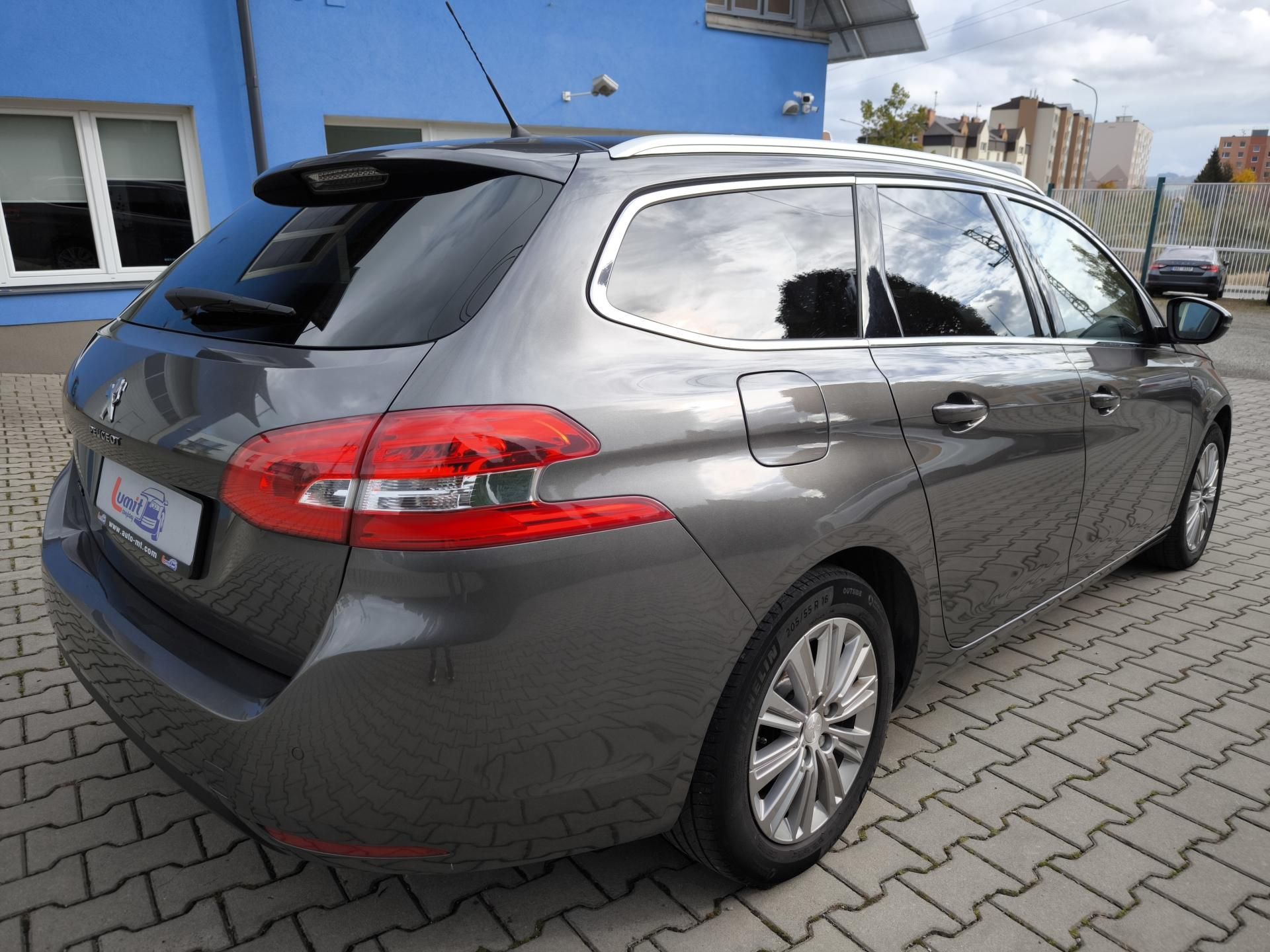 Peugeot 308, 1.5 BHDi Allure AT - fotka 5