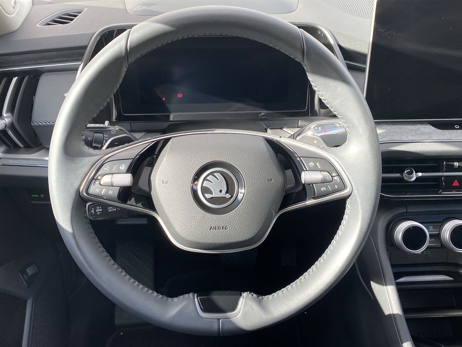 Škoda Kodiaq, 2.0 TDI 4x4 DSG Excl. - fotka 6