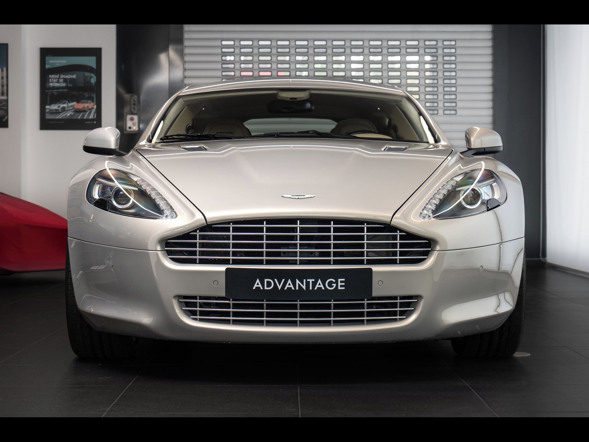 Aston Martin Rapide - fotka 2