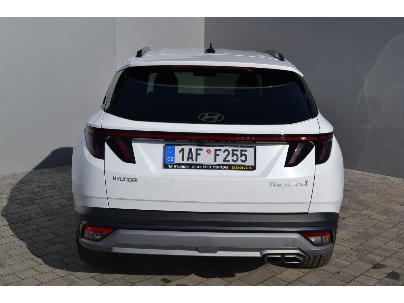 Hyundai Tucson, 25 1,6 TGDI  20 Years Luxury - fotka 4