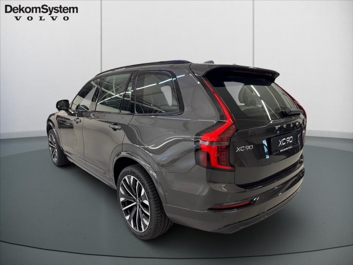 Volvo XC90, 2,0 B5 AWD Dark Plus 2132 - fotka 4