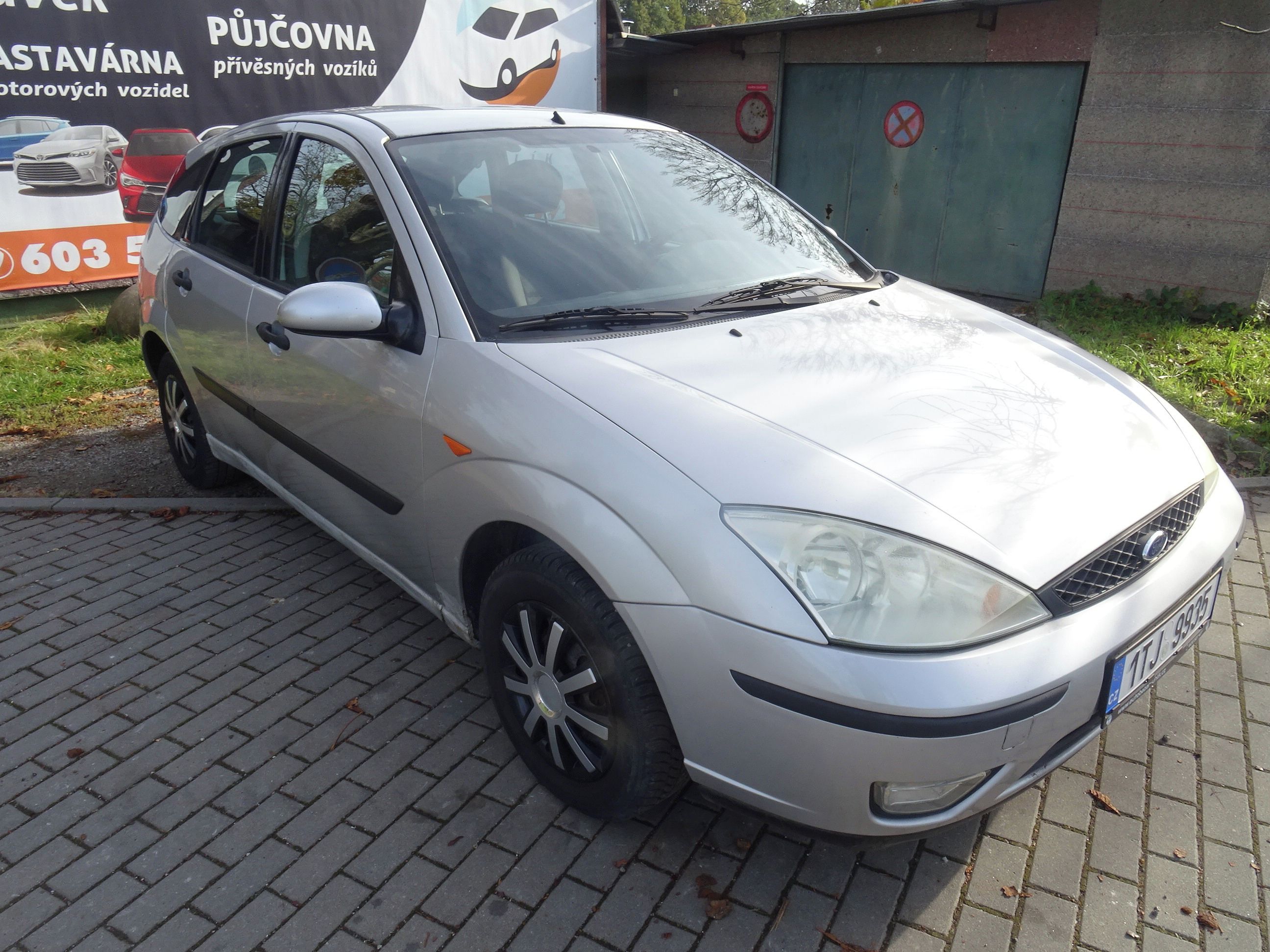 Ford Focus, 1.6 i - fotka 2