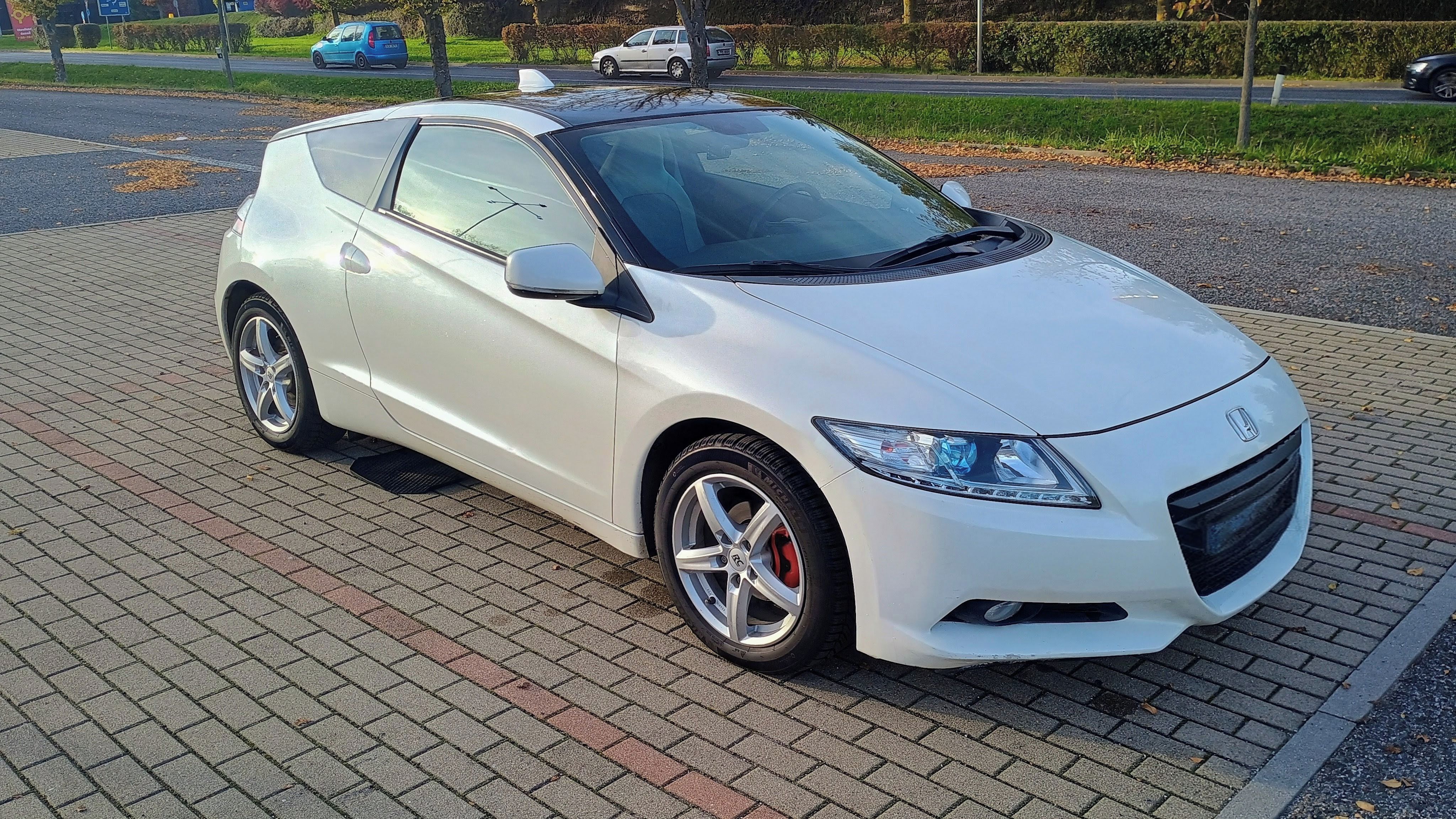 Honda CR-Z, 1,5 MT Sport i-VTEC ima HYBRID