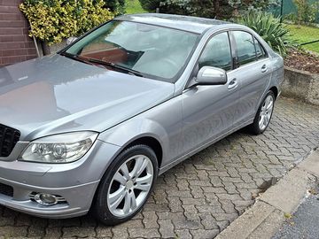 320 CDI AT-4MATIC, ČR