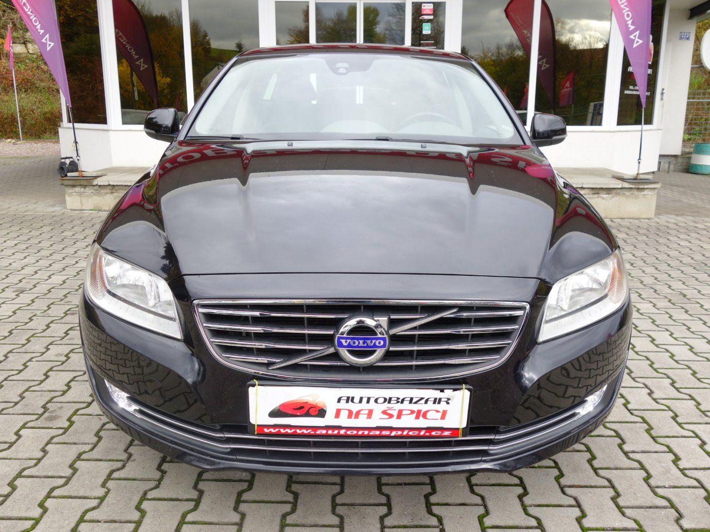 Volvo V70, 2.0D4 133kW 8A DRIVE - fotka 3