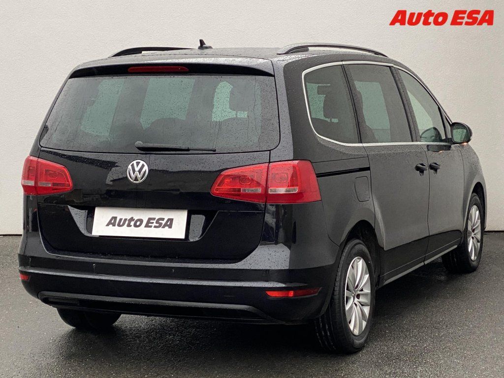 Volkswagen Sharan, 2.0 TDI 4X4,7míst - fotka 4
