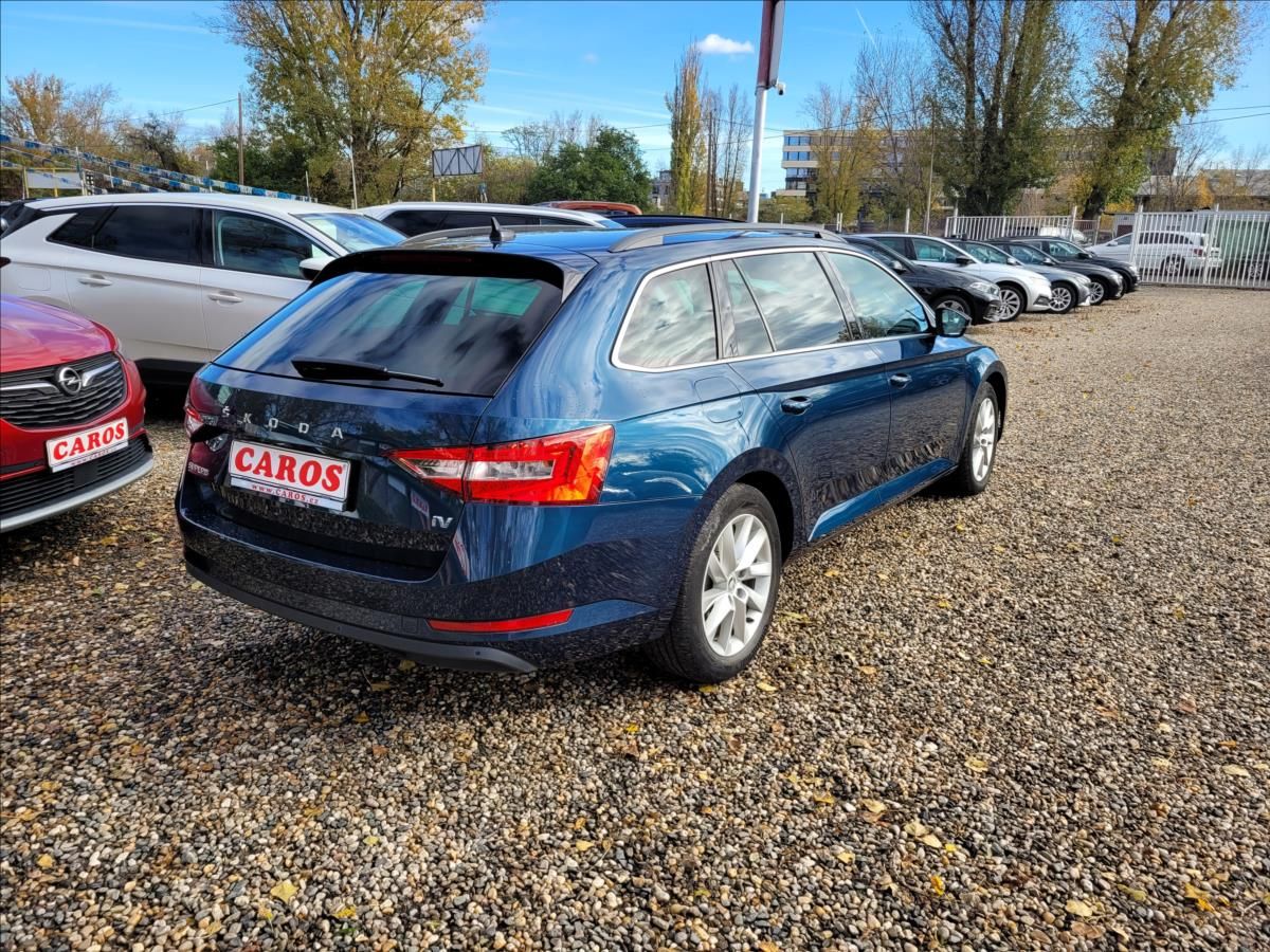 Škoda Superb, 1,4 TSI,PHEV,DSG,LED,NAVI,VÝHŘ - fotka 6