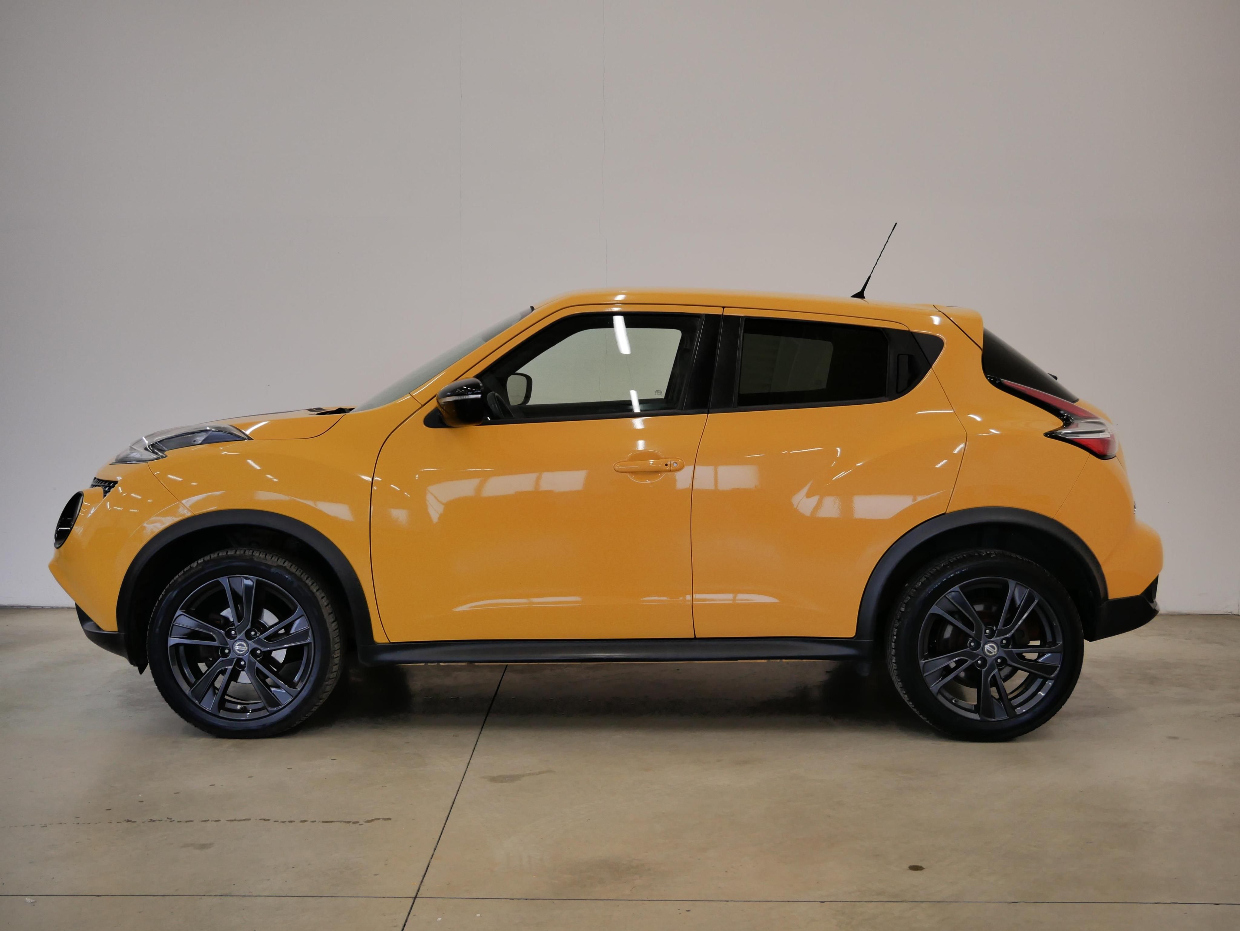 Nissan Juke, 1.2 DIG-T 85 kW N-Connecta - fotka 3