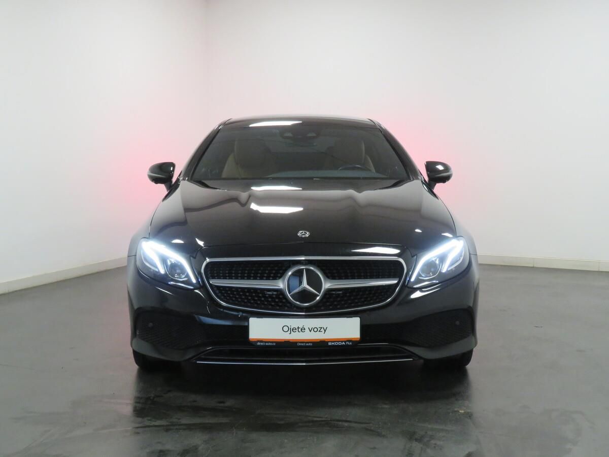 Mercedes-Benz Třídy E, E 400 d 4MATIC kupé Avantgarde - fotka 4