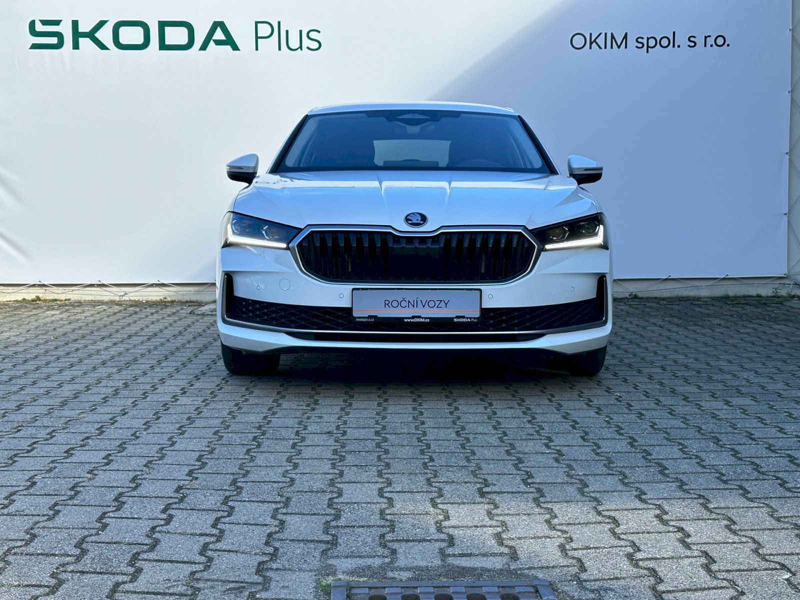 Škoda Superb, 2.0 TDI 110kW Selection DSG - fotka 4
