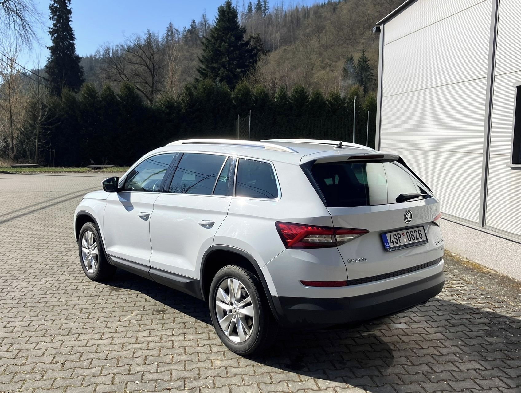 Škoda Kodiaq, 2.0 TDi DSG 140 kW, 4x4 - fotka 4