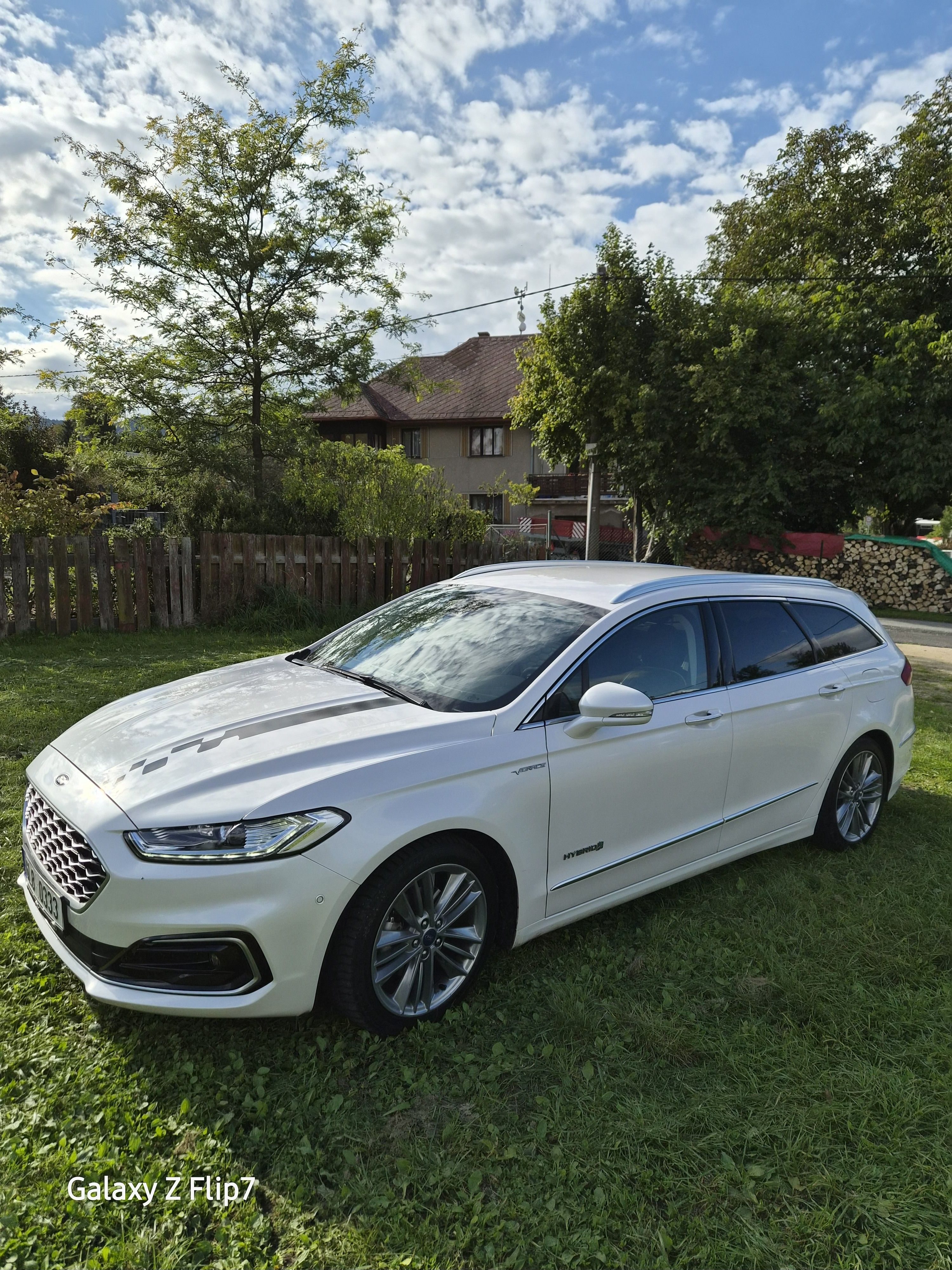 Ford Mondeo, Hybrid, Vignale, serviska - fotka 4