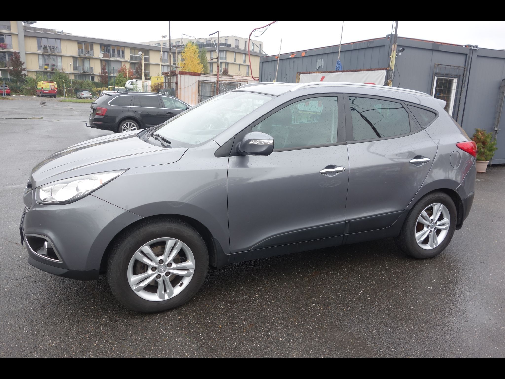Hyundai ix35, 2,0CRDi 4x4 ČR! Serv.kn! - fotka 2