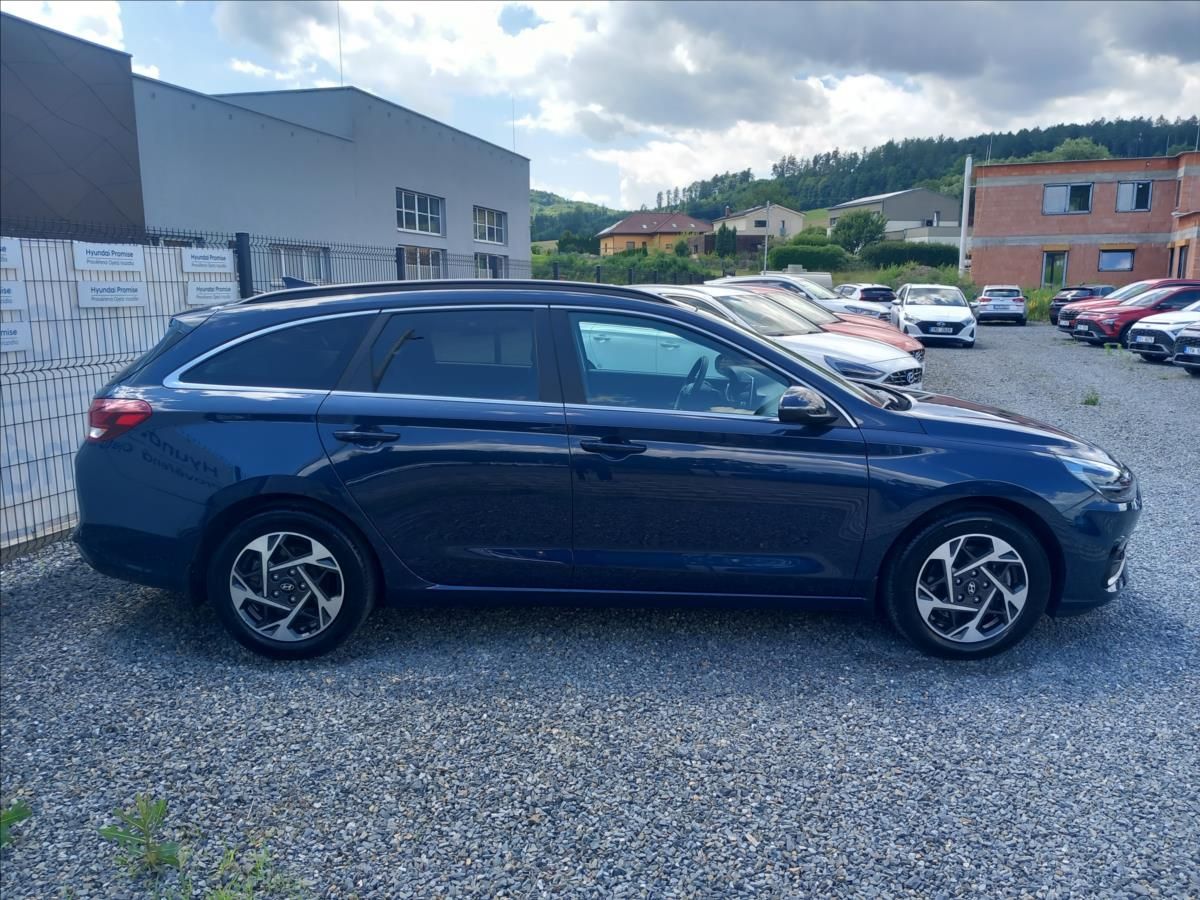 Hyundai i30, 1,0 T-GDi, STYLE SAFETY - fotka 5