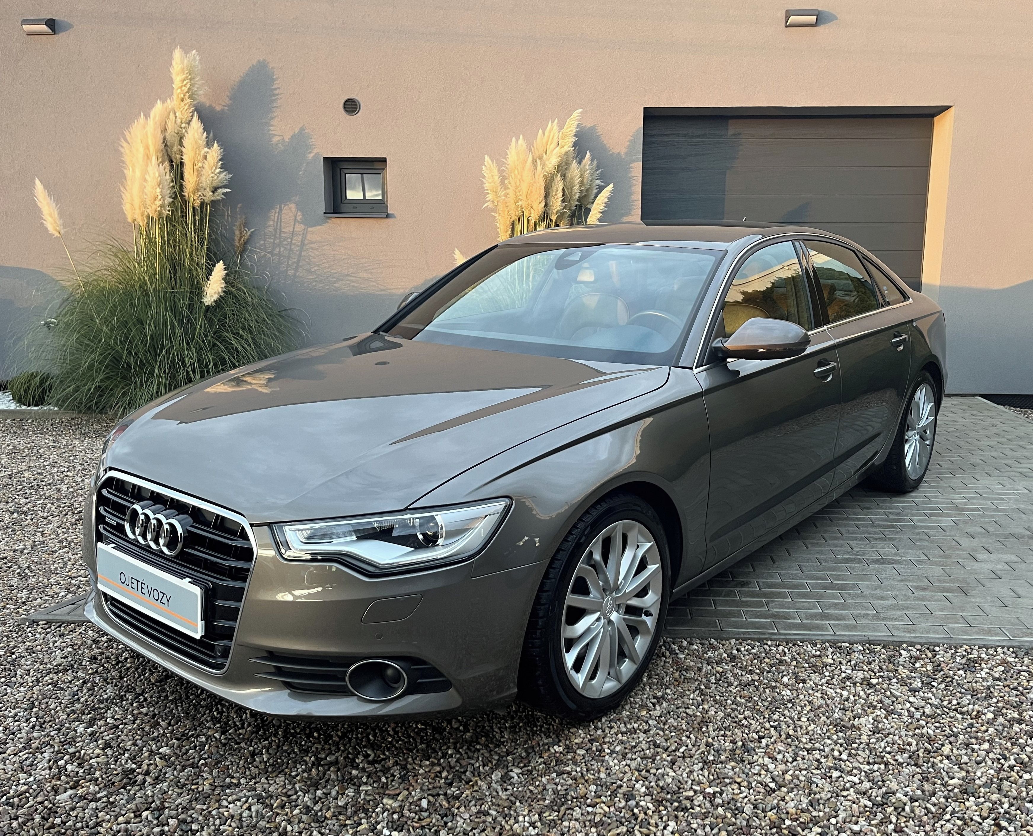 Audi A6, 3.0 TDI 180KW QUATTRO, Výbava