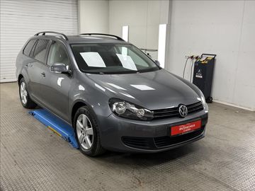 1,6 TDi 77 KW DSG NAVI PDC