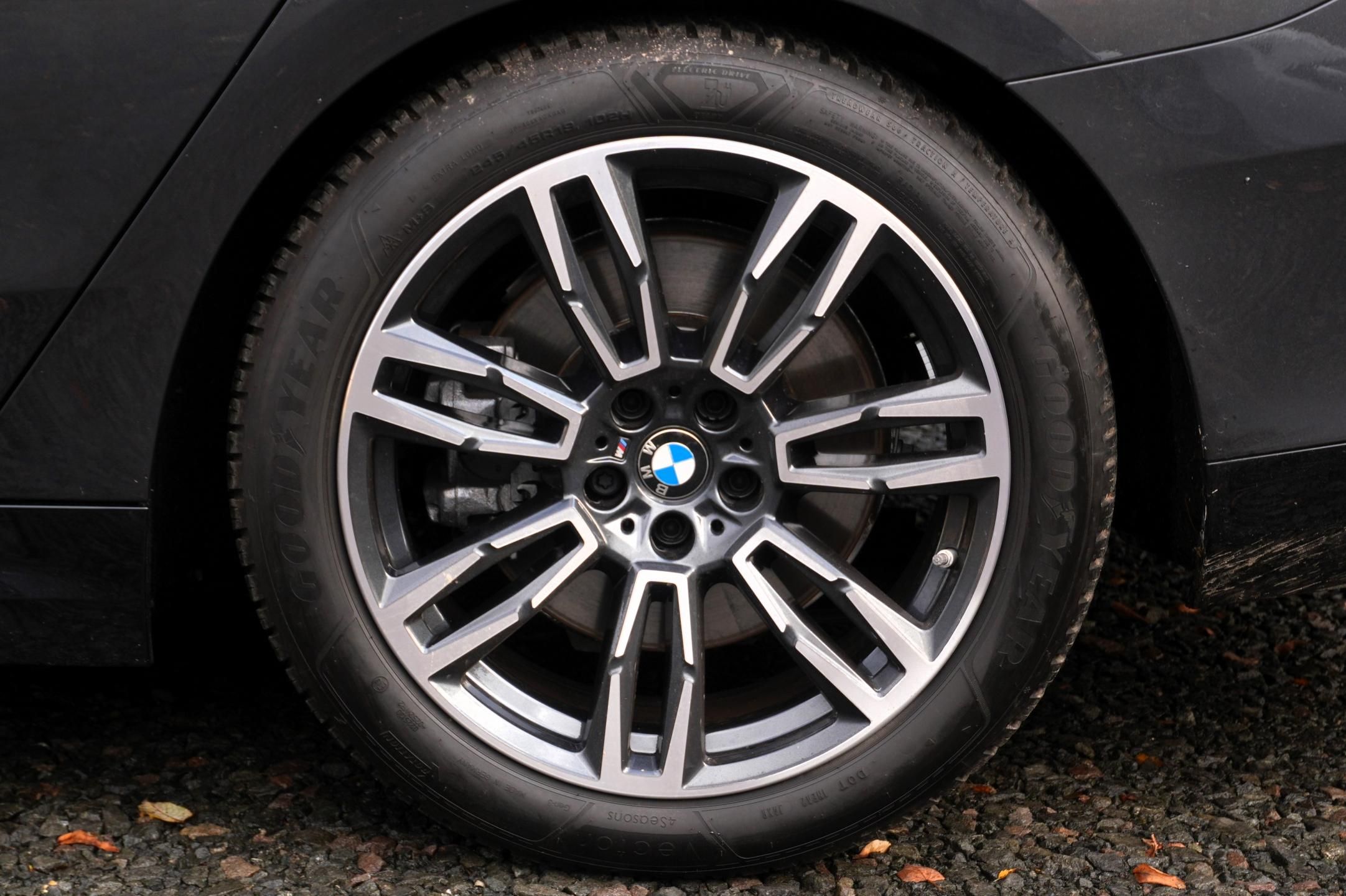 BMW Řada 5, 540d, B&W, Ventilace, Webasto - fotka 5