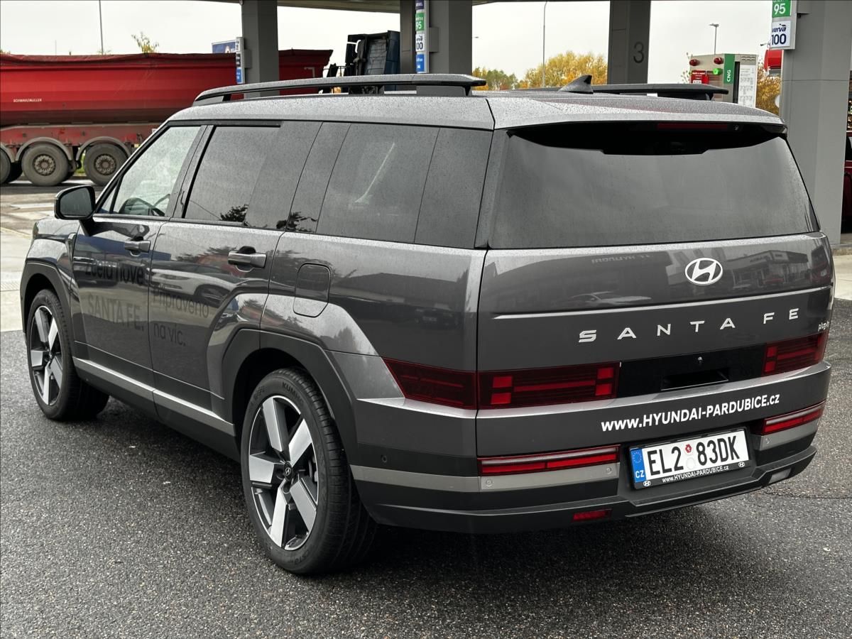Hyundai Santa Fe, 1,6 PHEV STYLE PREMIUM 4X4 - fotka 4
