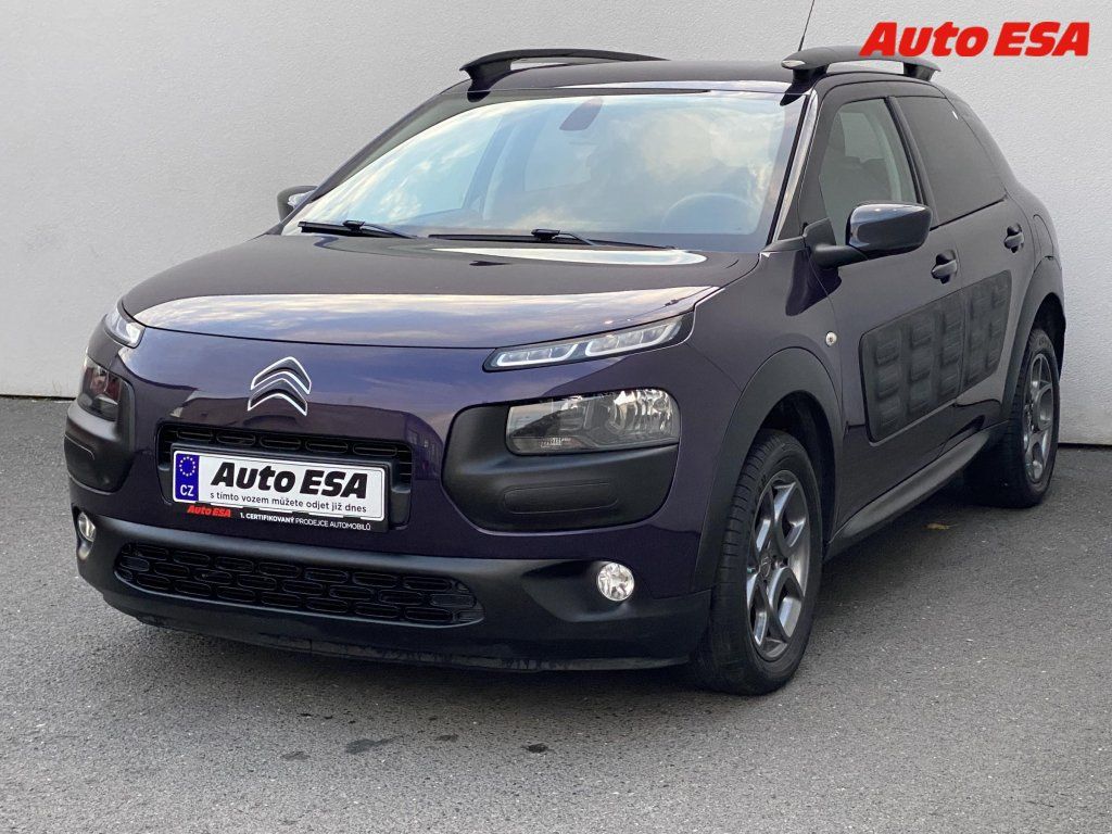 Citroën C4 Cactus, 1.2 PT,Shine,navi - fotka 3