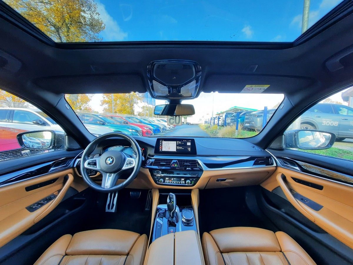 BMW Řada 5, M550d xDrive Touring 400k - fotka 2