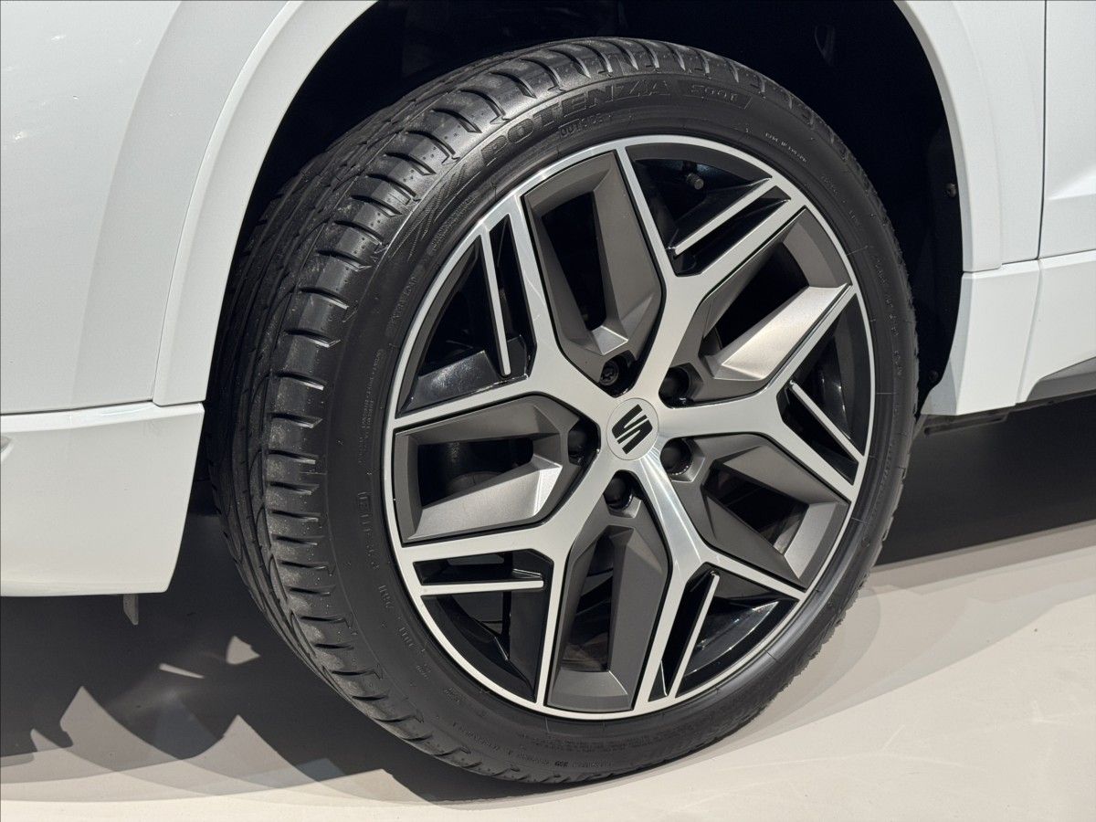 Seat Ateca, 2,0 TDi  DSG FR Line LED Beats - fotka 5