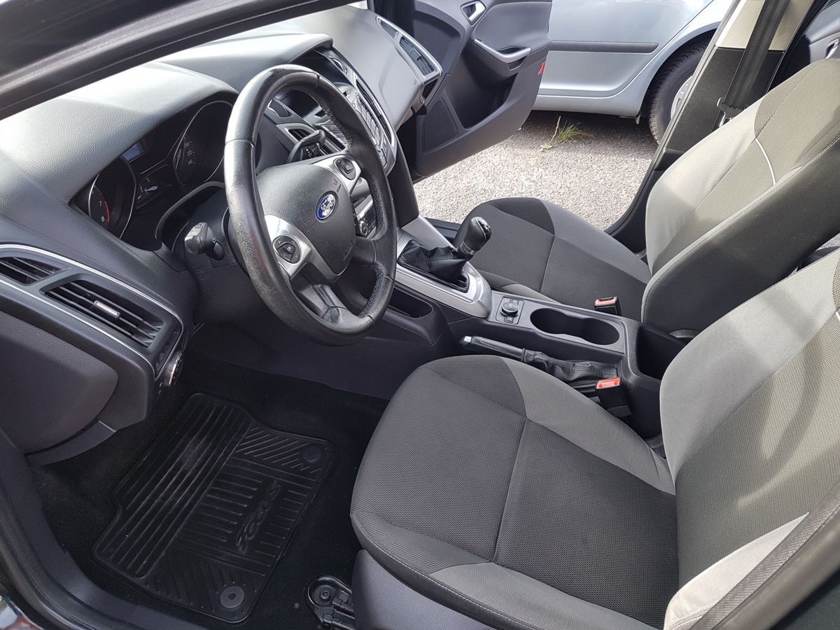 Ford Focus, 1.6i 63KW REZERVACE - fotka 6