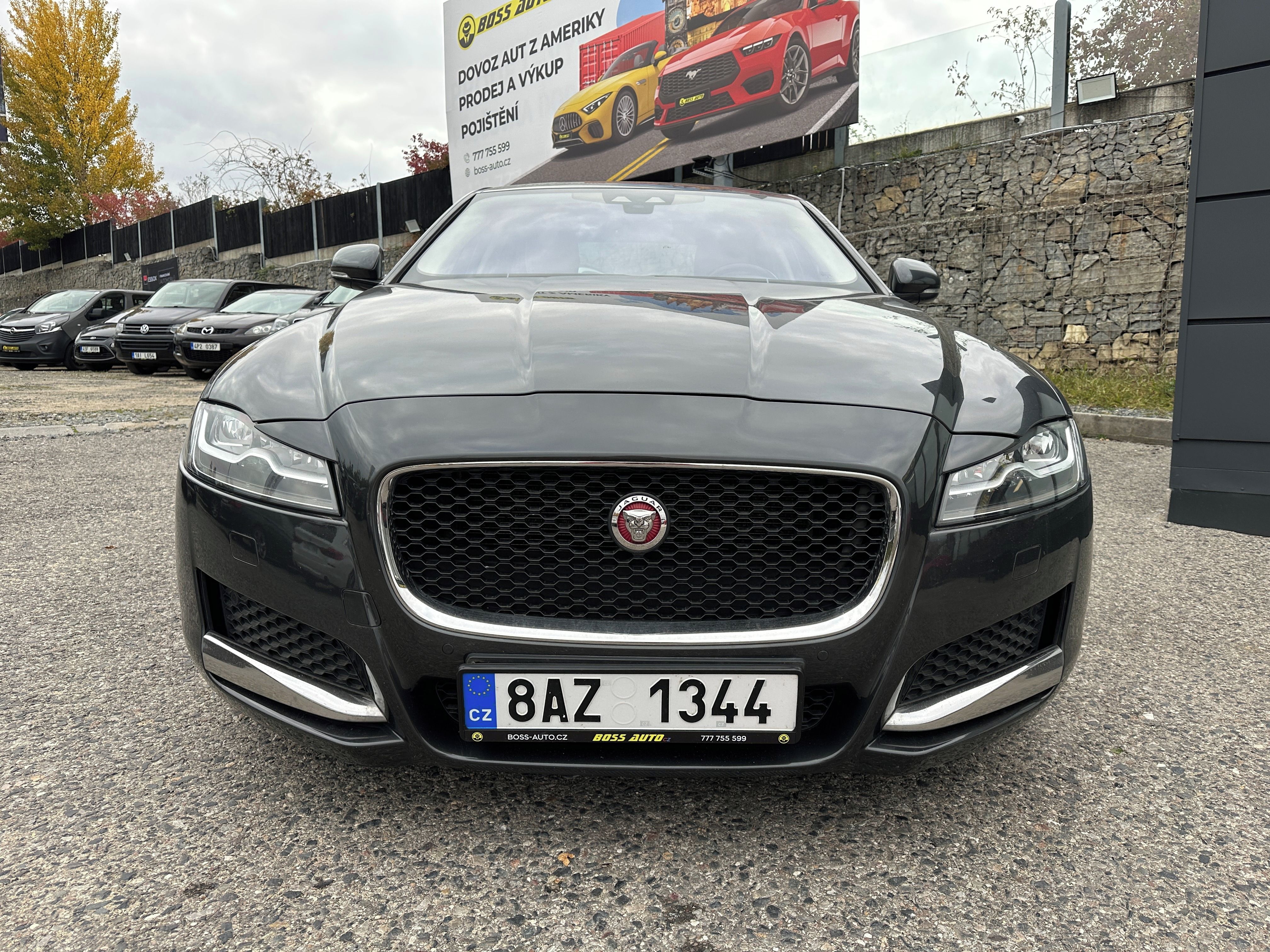 Jaguar XF, Jaguar XF 2016 2.0 - fotka 2