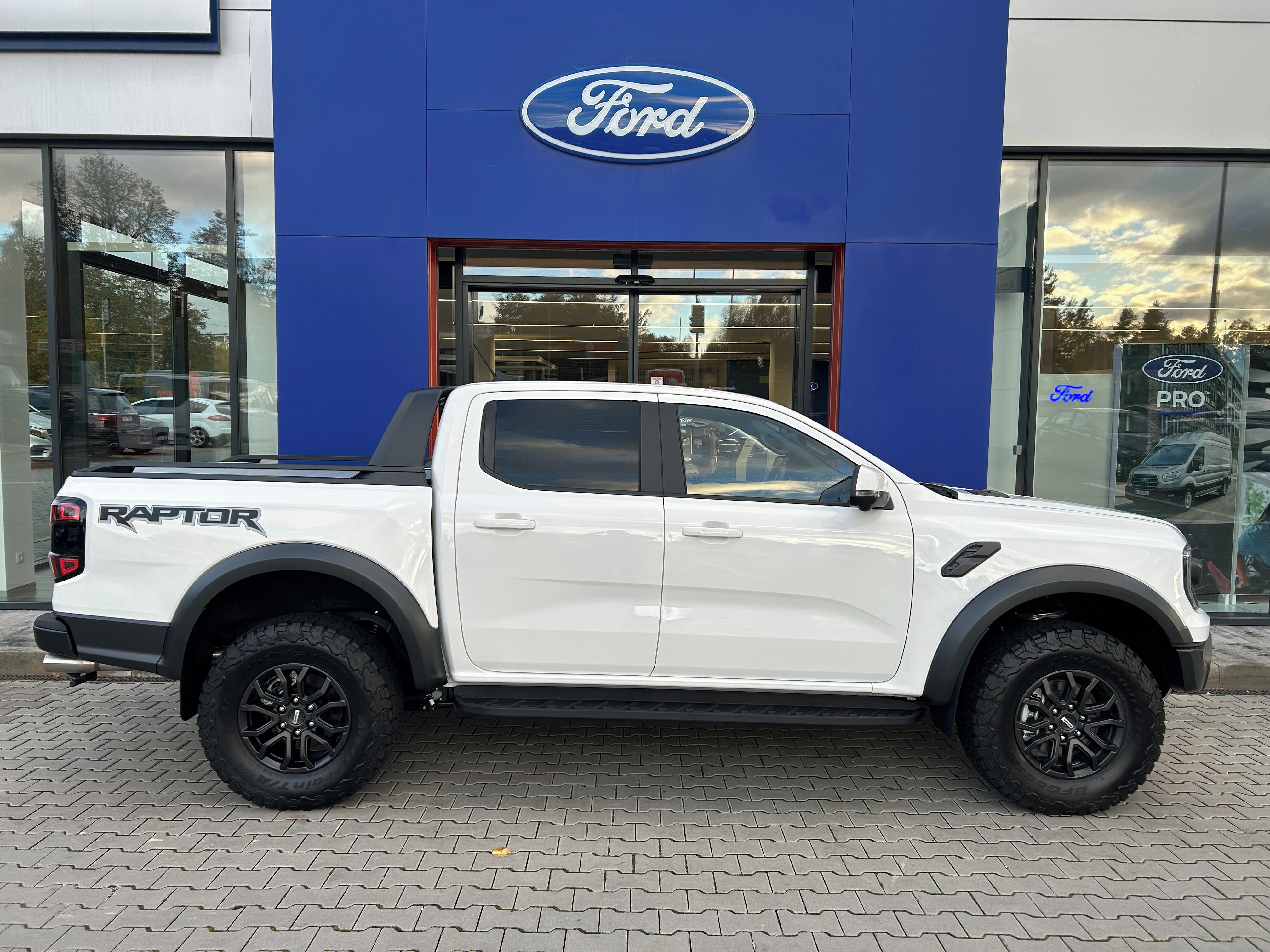 Ford Ranger, 3.0 EcoBoost V6 215kW RAPTOR - fotka 4