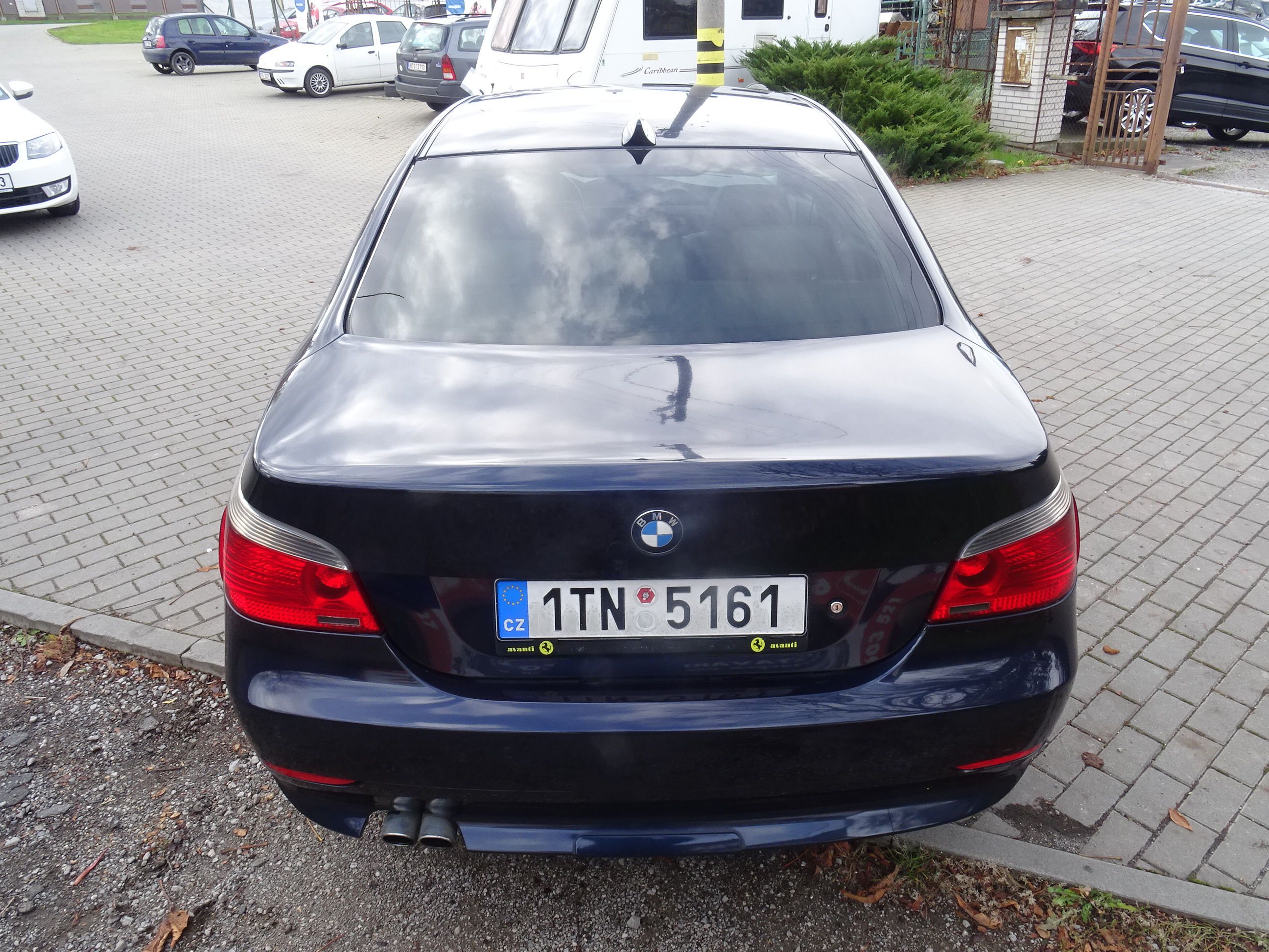 BMW Řada 5, 530 D - fotka 6