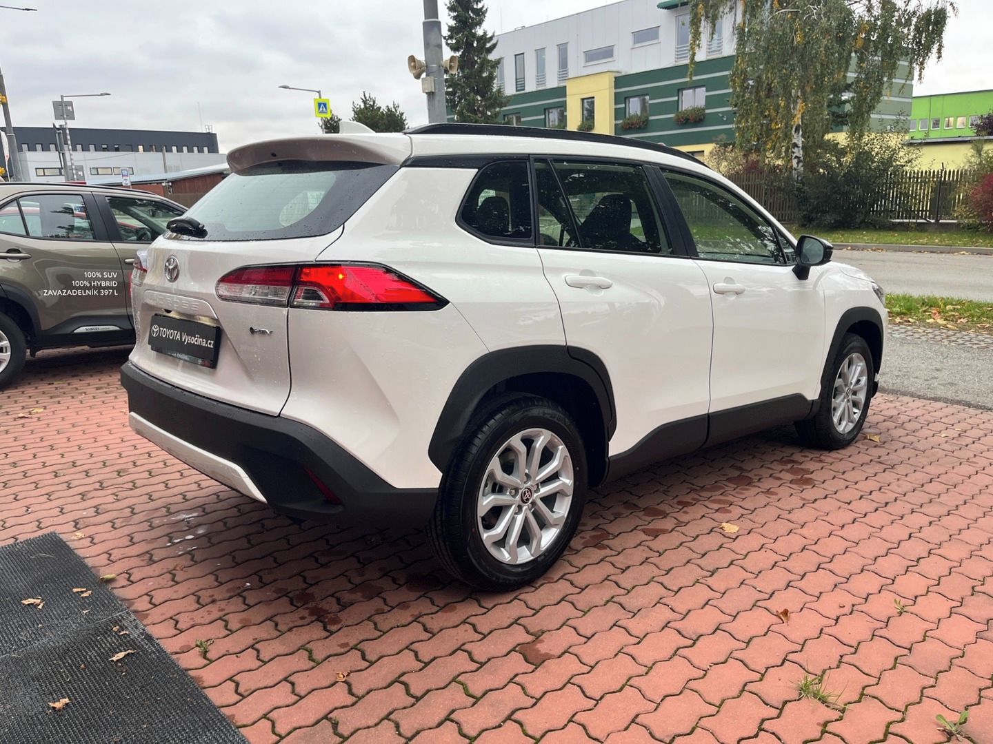 Toyota Corolla Cross, 1.8 HEV CVT Comfort Business - fotka 5