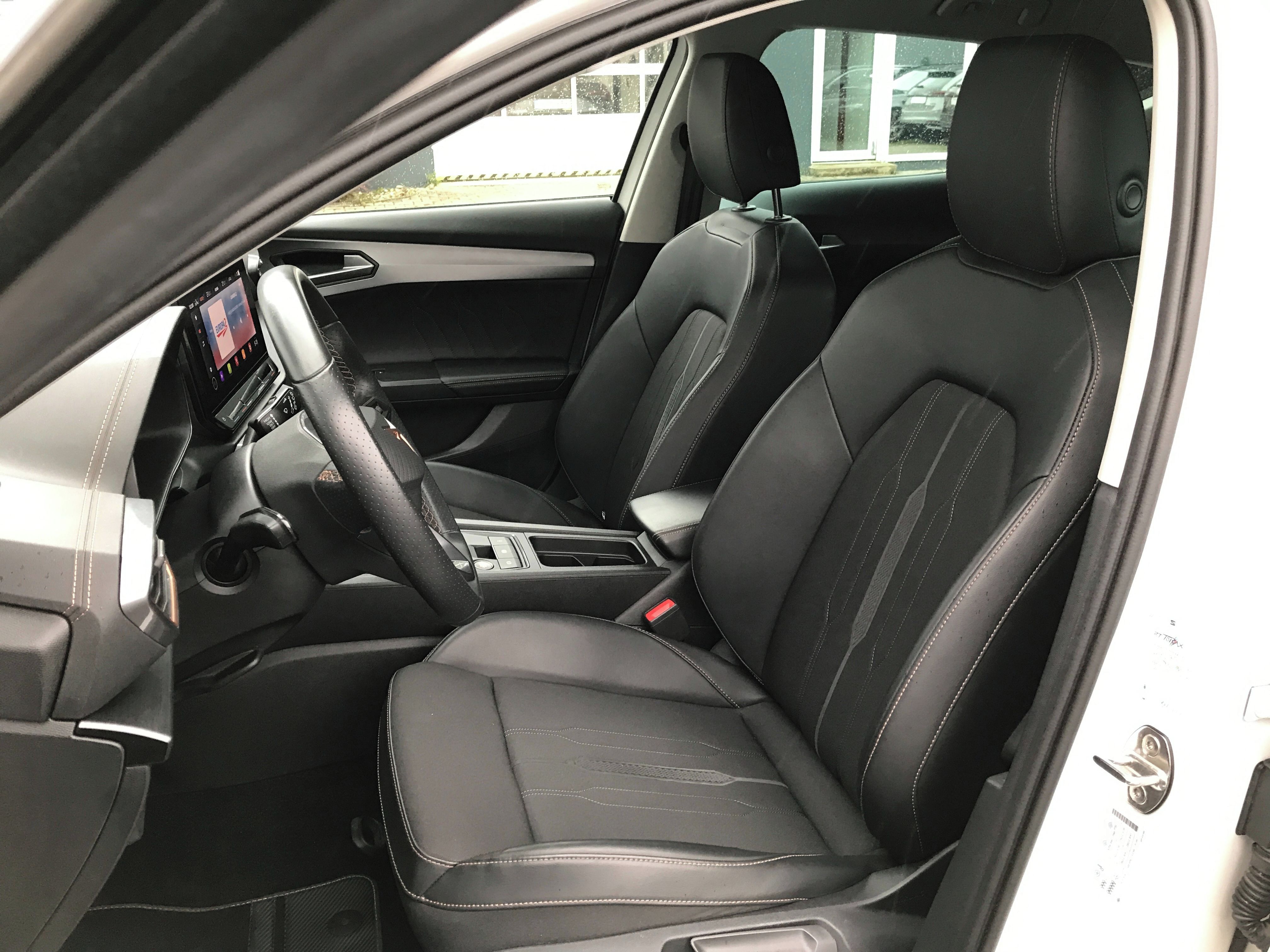 Cupra Formentor, 1.5TSi 110kW 6°M+KAMERA - fotka 6