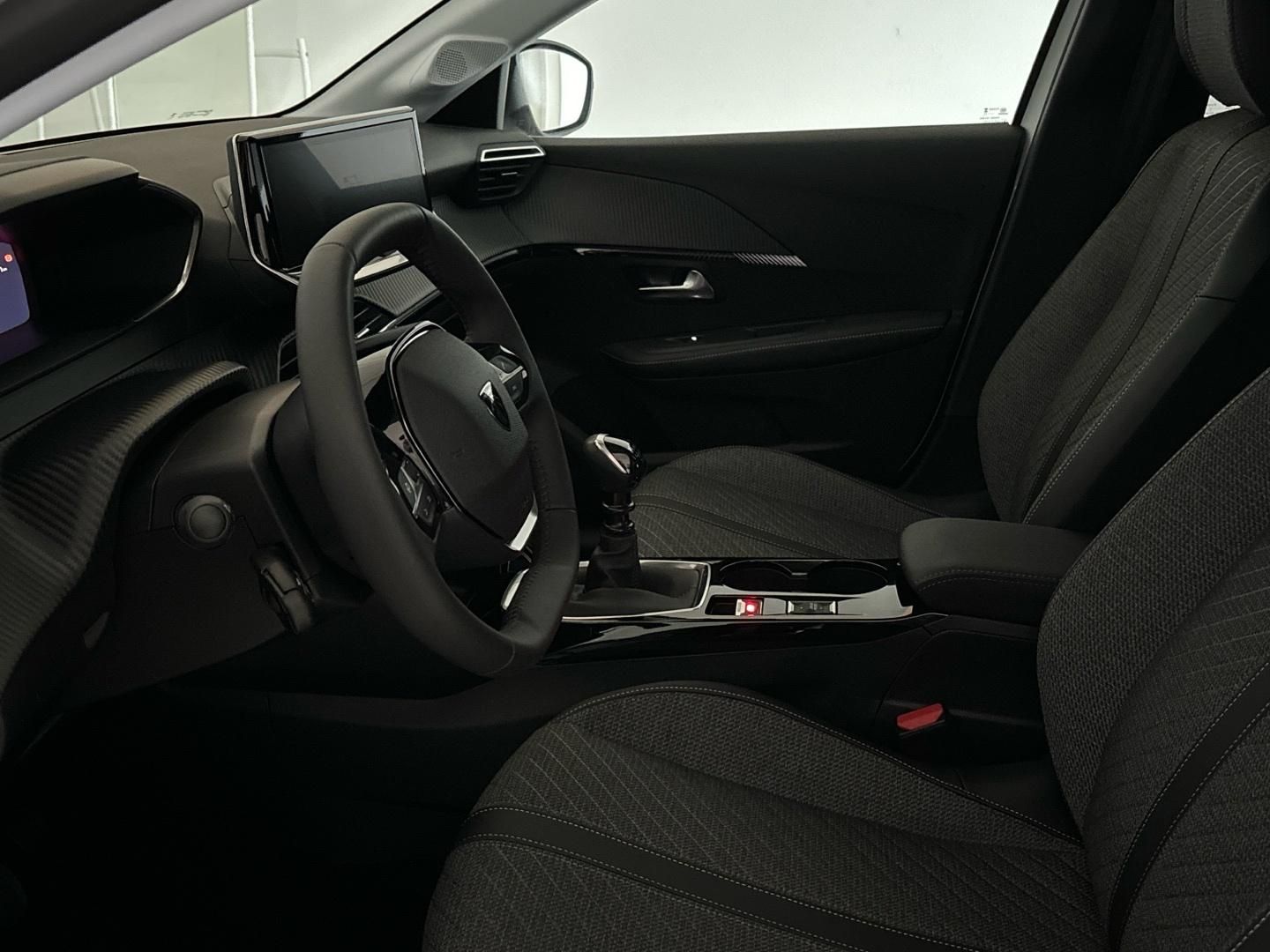 Peugeot 208, Allure 100k, záruka  1.maj. - fotka 6
