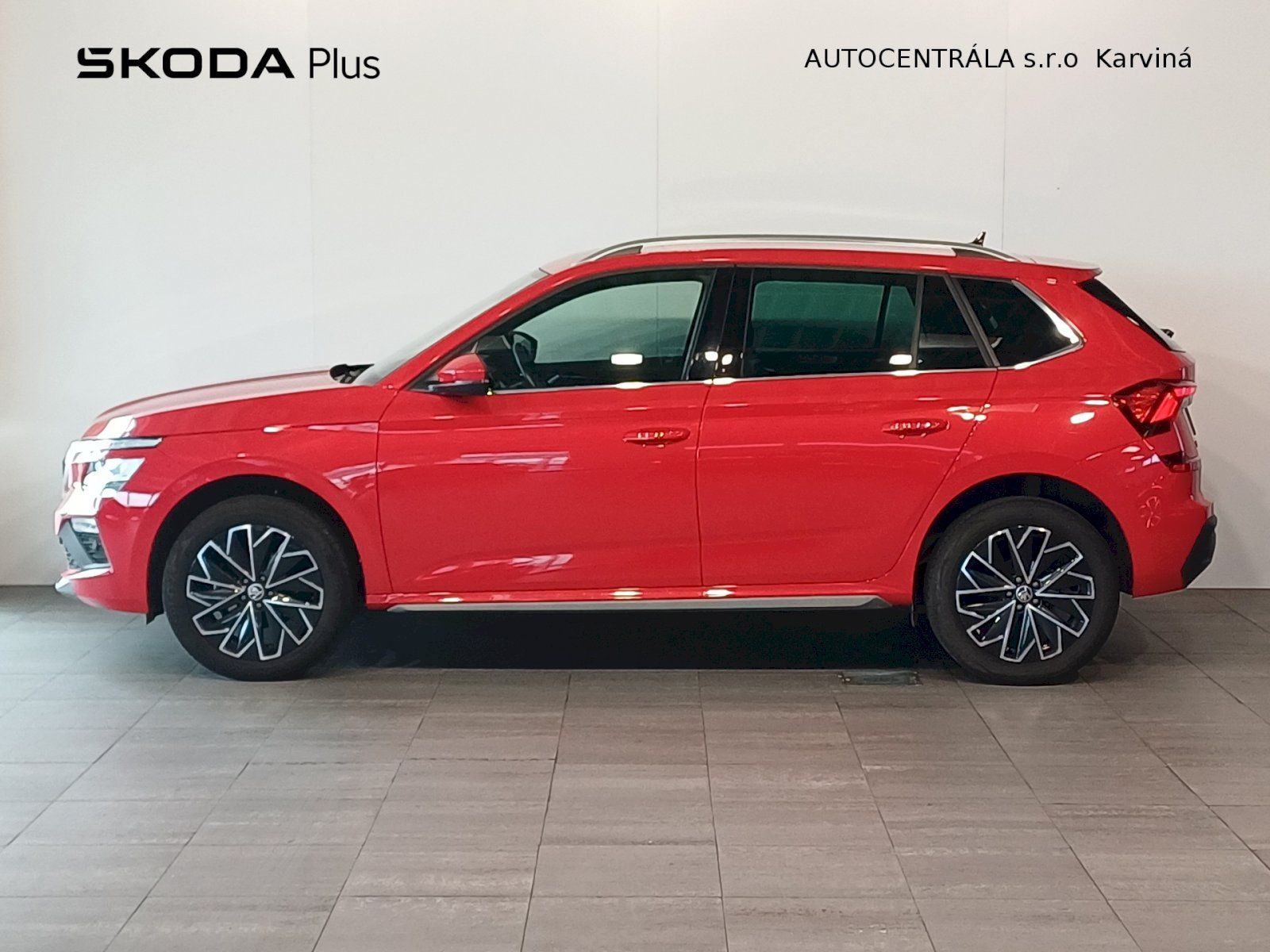 Škoda Kamiq, Top Selection TSI 1.0 / 85 kW - fotka 3