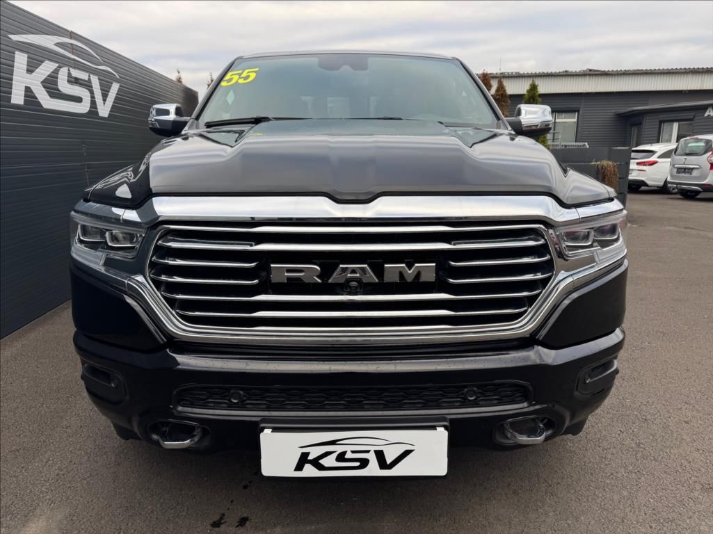 RAM 1500, 5,7 V8 Hemi  Longhorn Crew Cab - fotka 3
