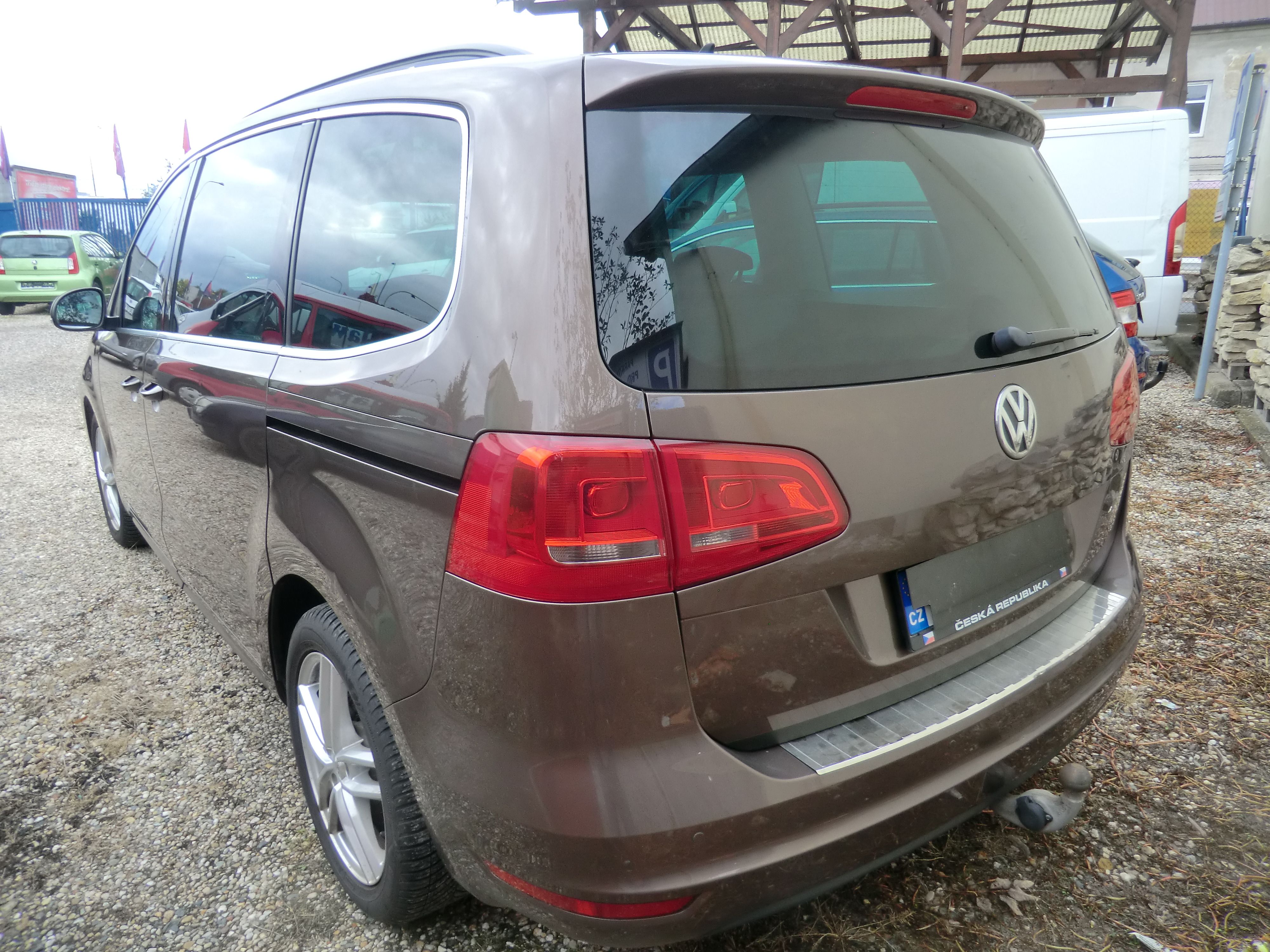 Volkswagen Sharan, 2.0TDi 125kW DSG PANORAMA - fotka 5