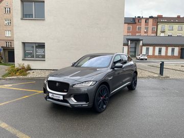 30d R-SPORT/AWD/AUT/ČR