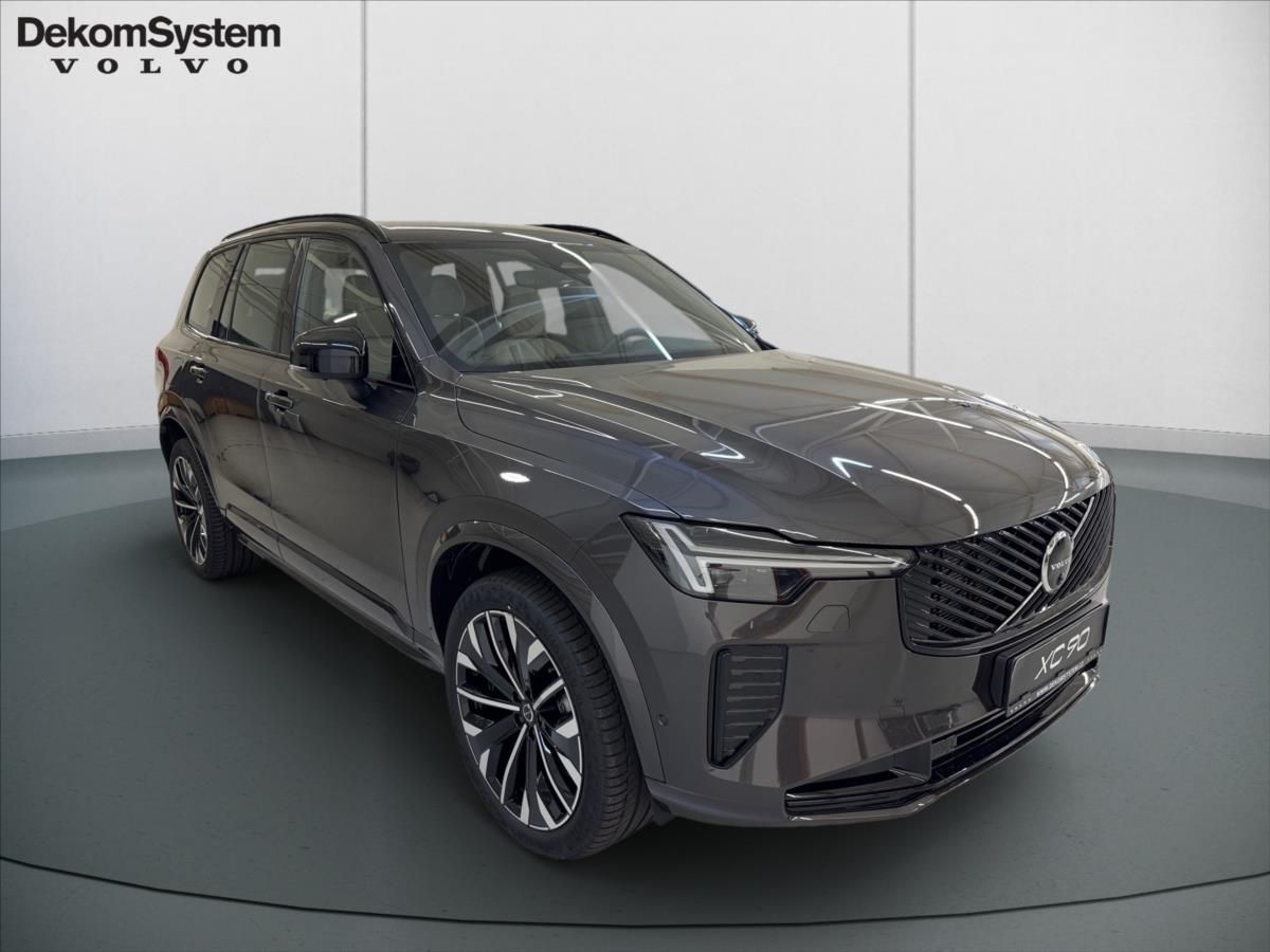Volvo XC90, 2,0 B5 AWD Dark Plus 2132 - fotka 2